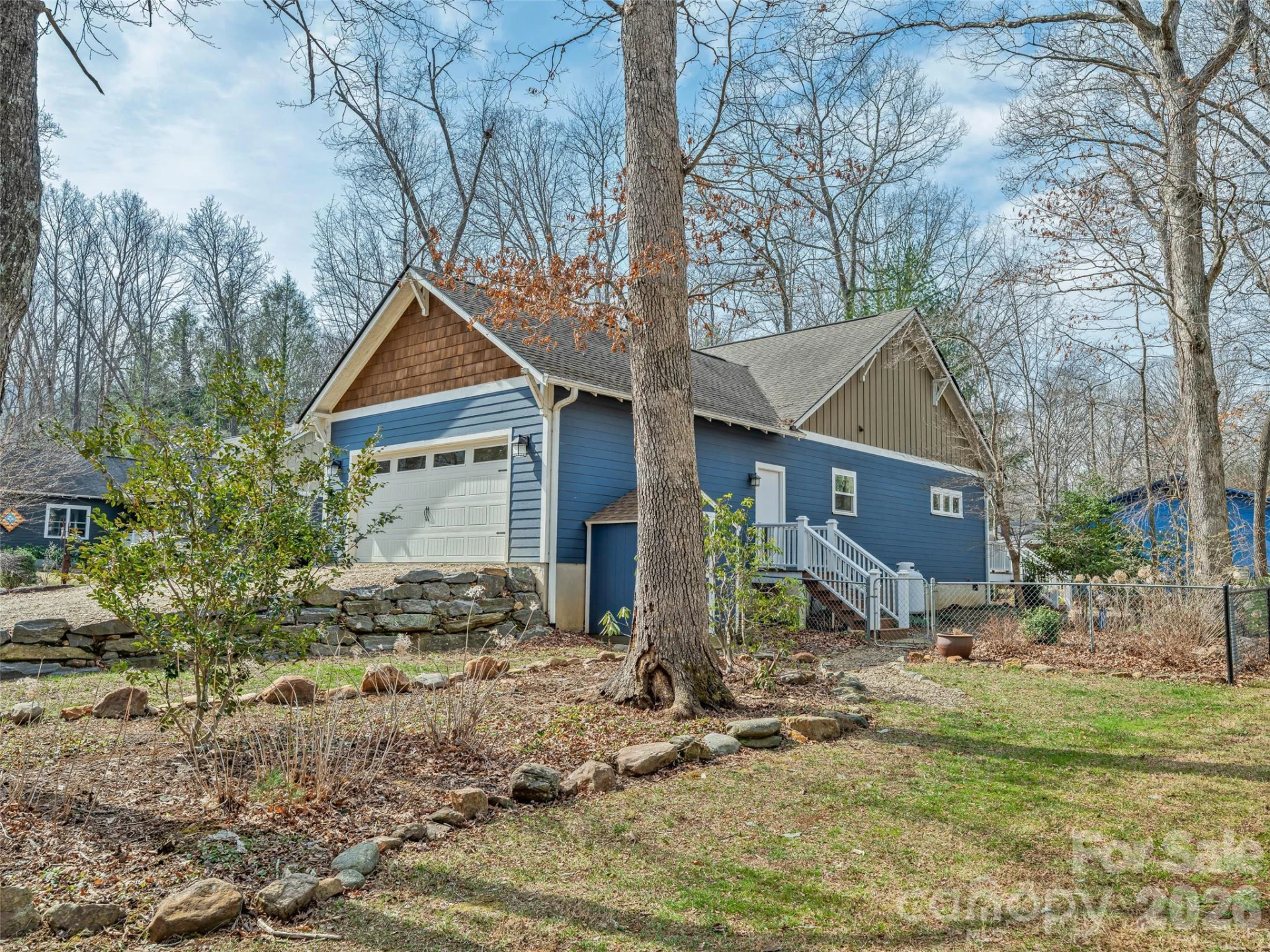 25 Woodbend Lane - Photo 4