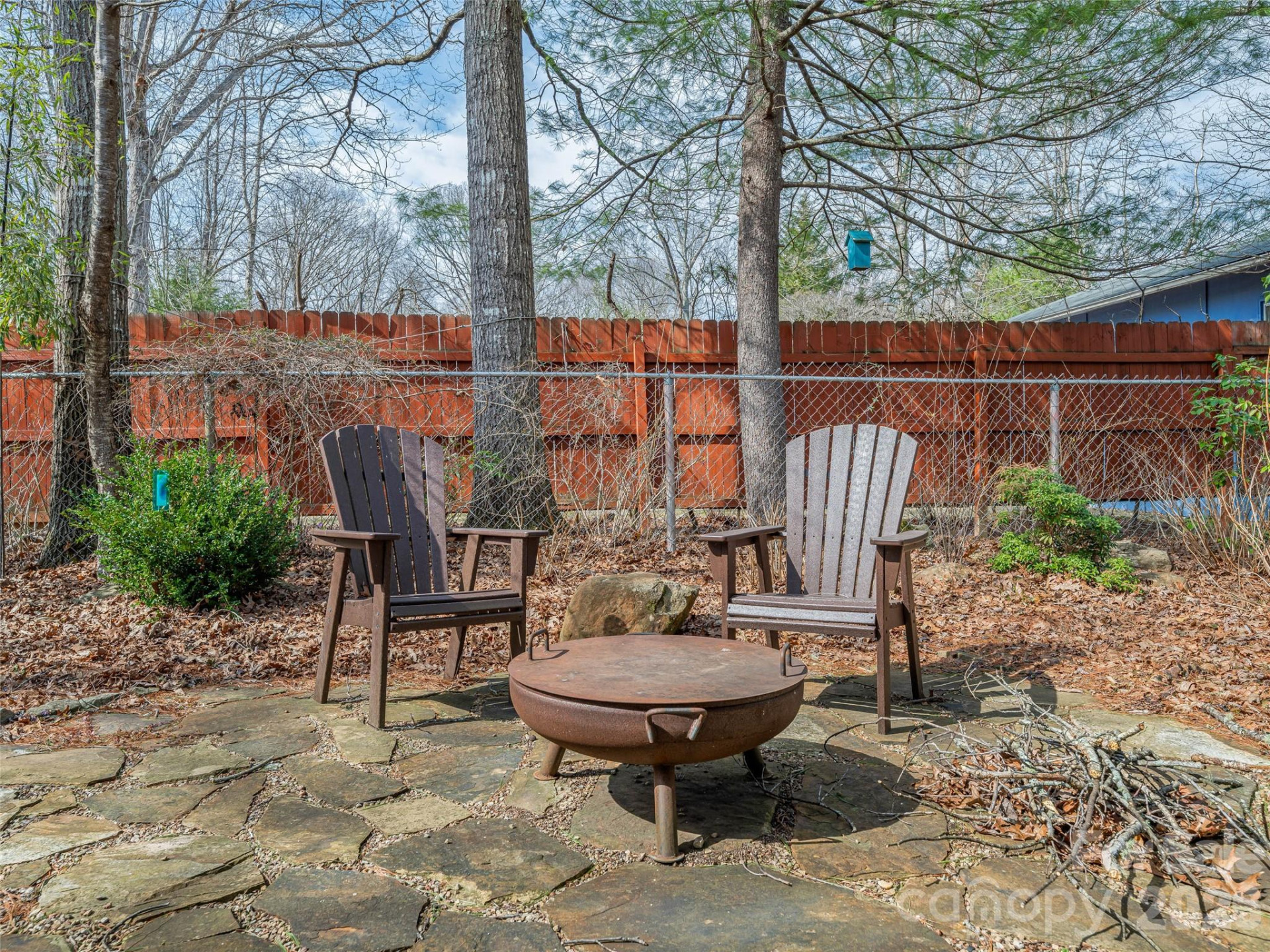 25 Woodbend Lane - Photo 32