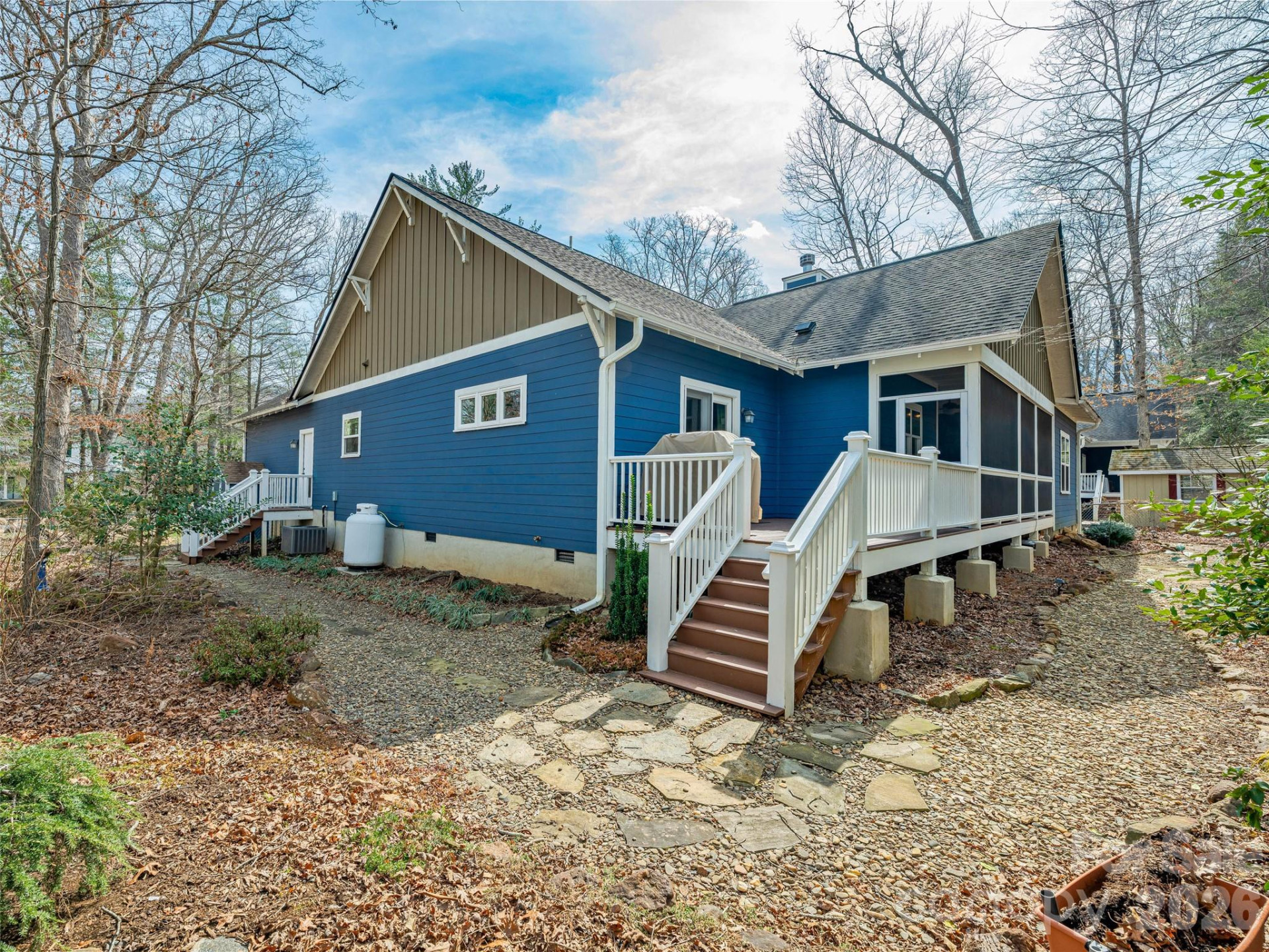 25 Woodbend Lane - Photo 33