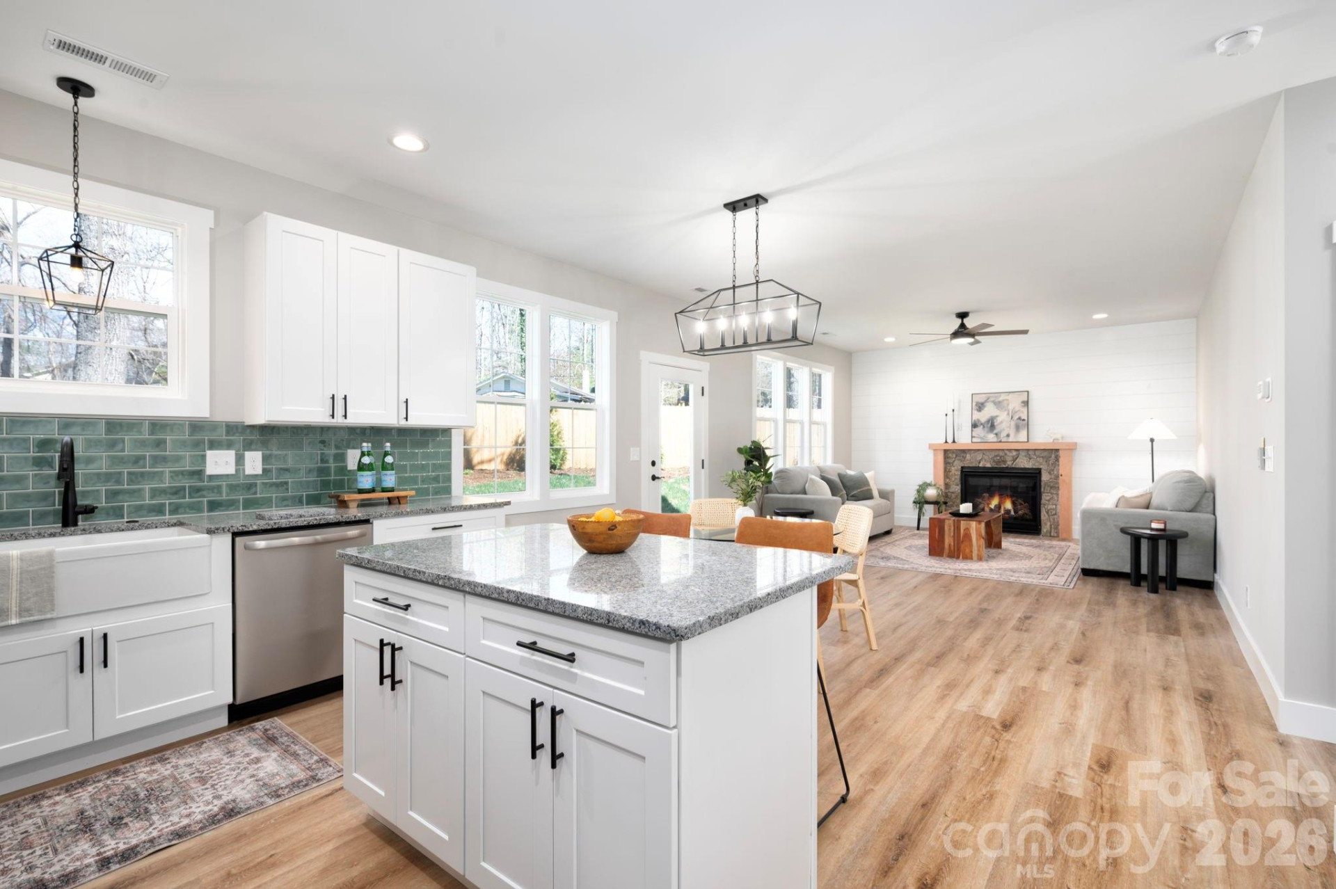 9 Myrtle Lee Cove - Photo 3