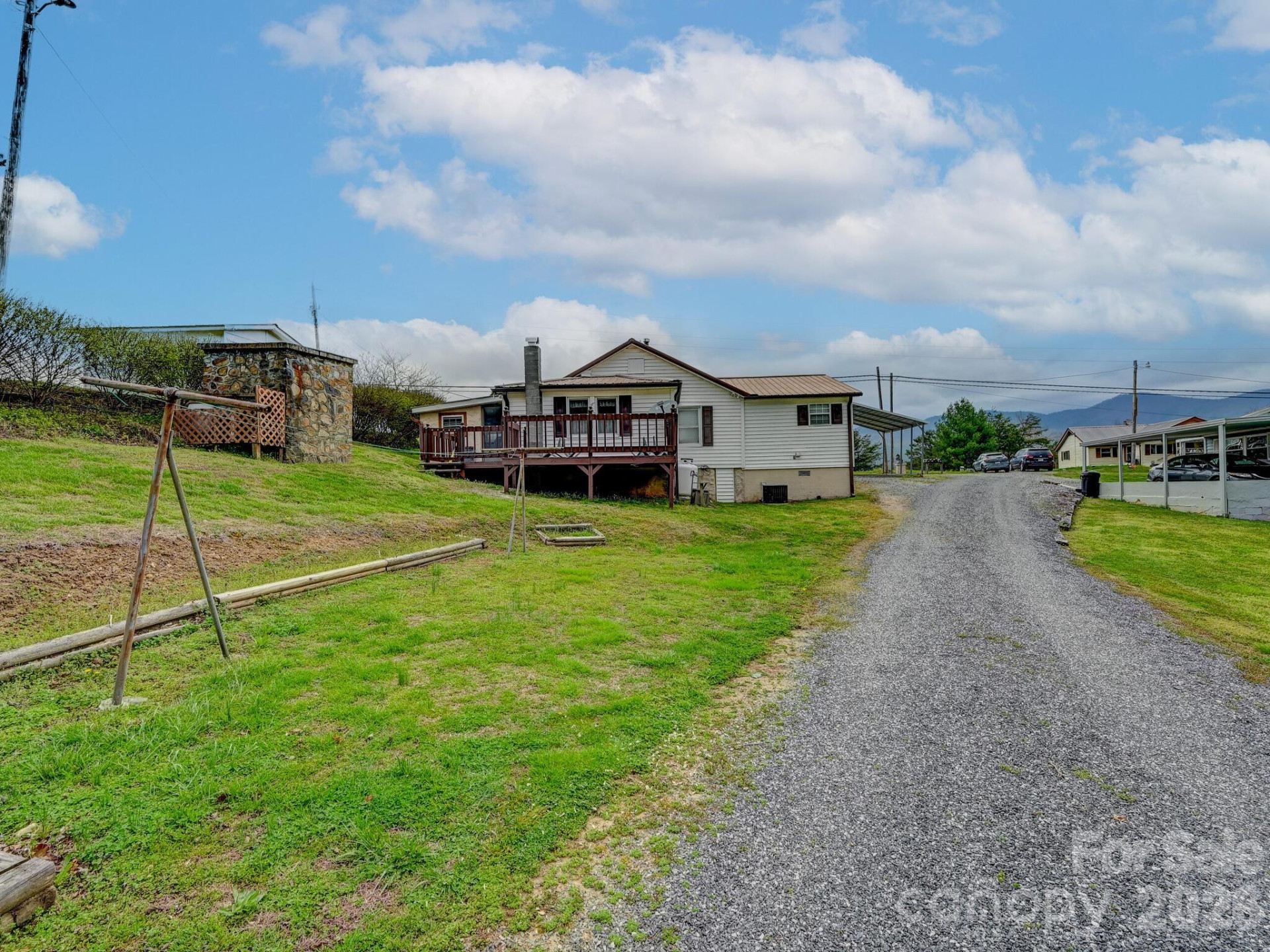 118 & 124 East Lawson Road - Photo 36