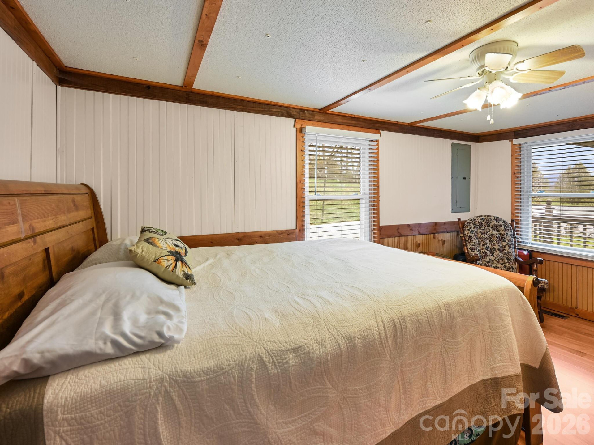 118 & 124 East Lawson Road - Photo 5