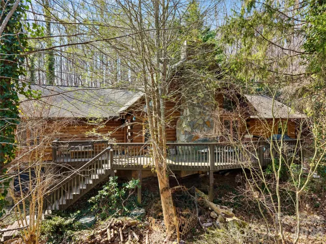 6 Ravenwood Lane, Horse Shoe, NC, 28742