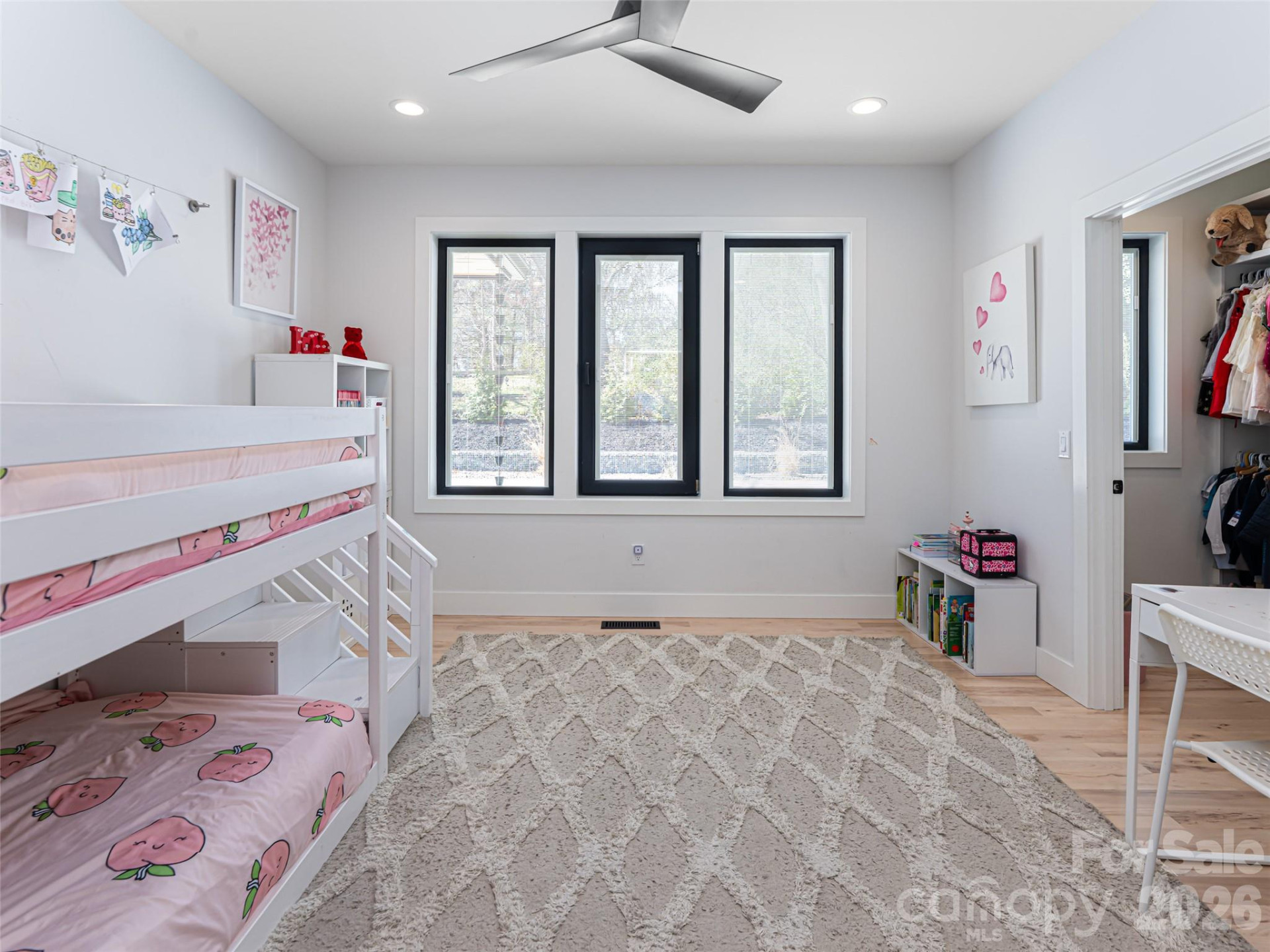 16 Cambridge Drive - Photo 34
