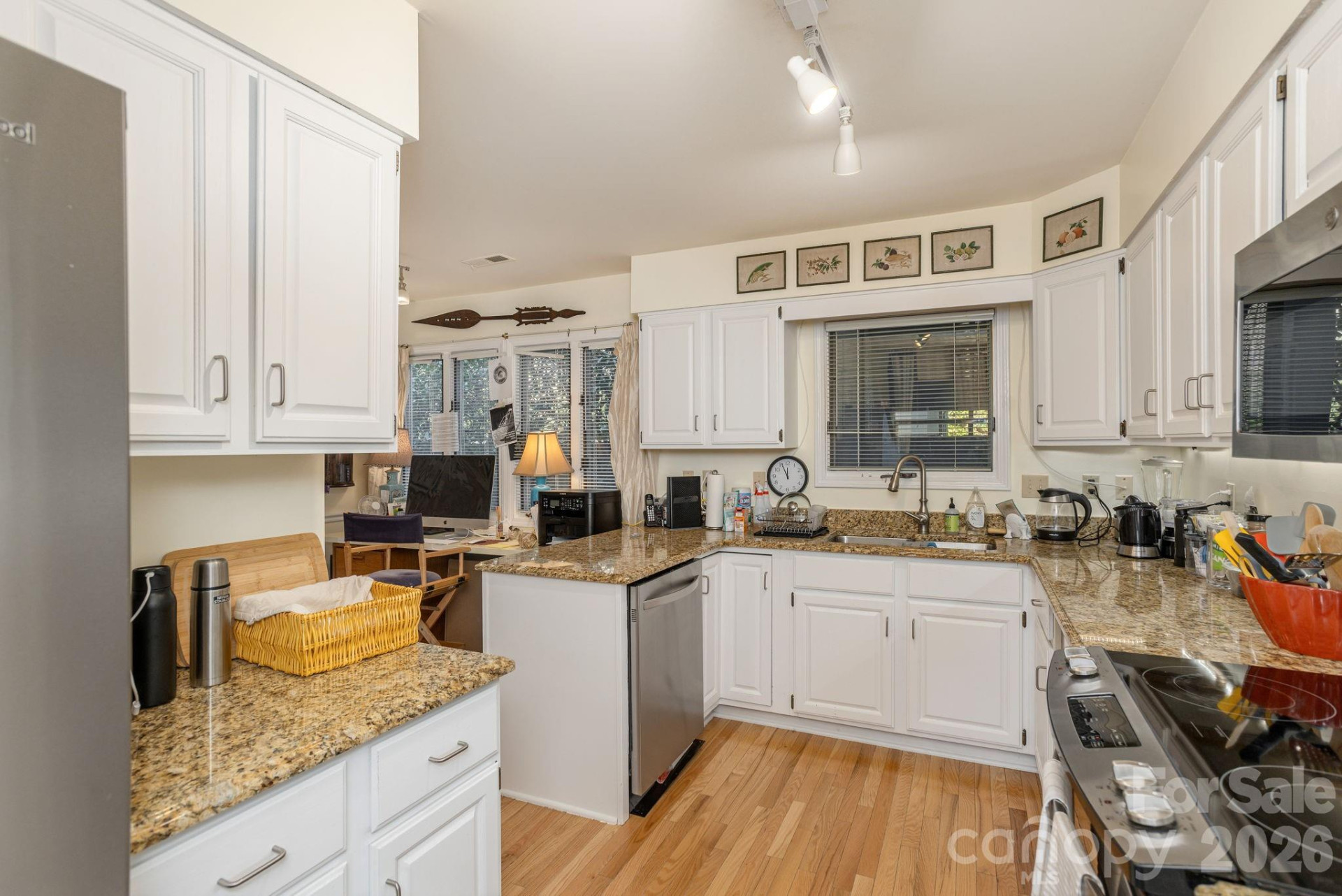 111 BLUFFVIEW Lane - Photo 11