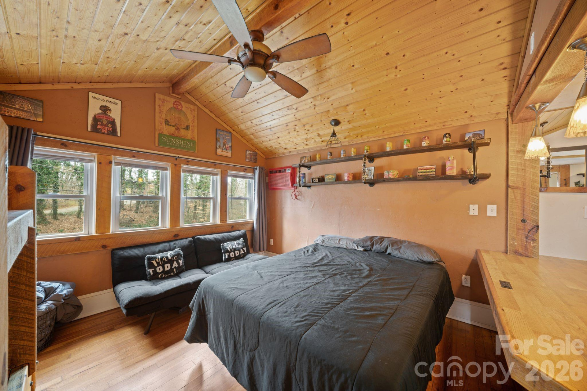 141 Louisiana Avenue - Photo 3