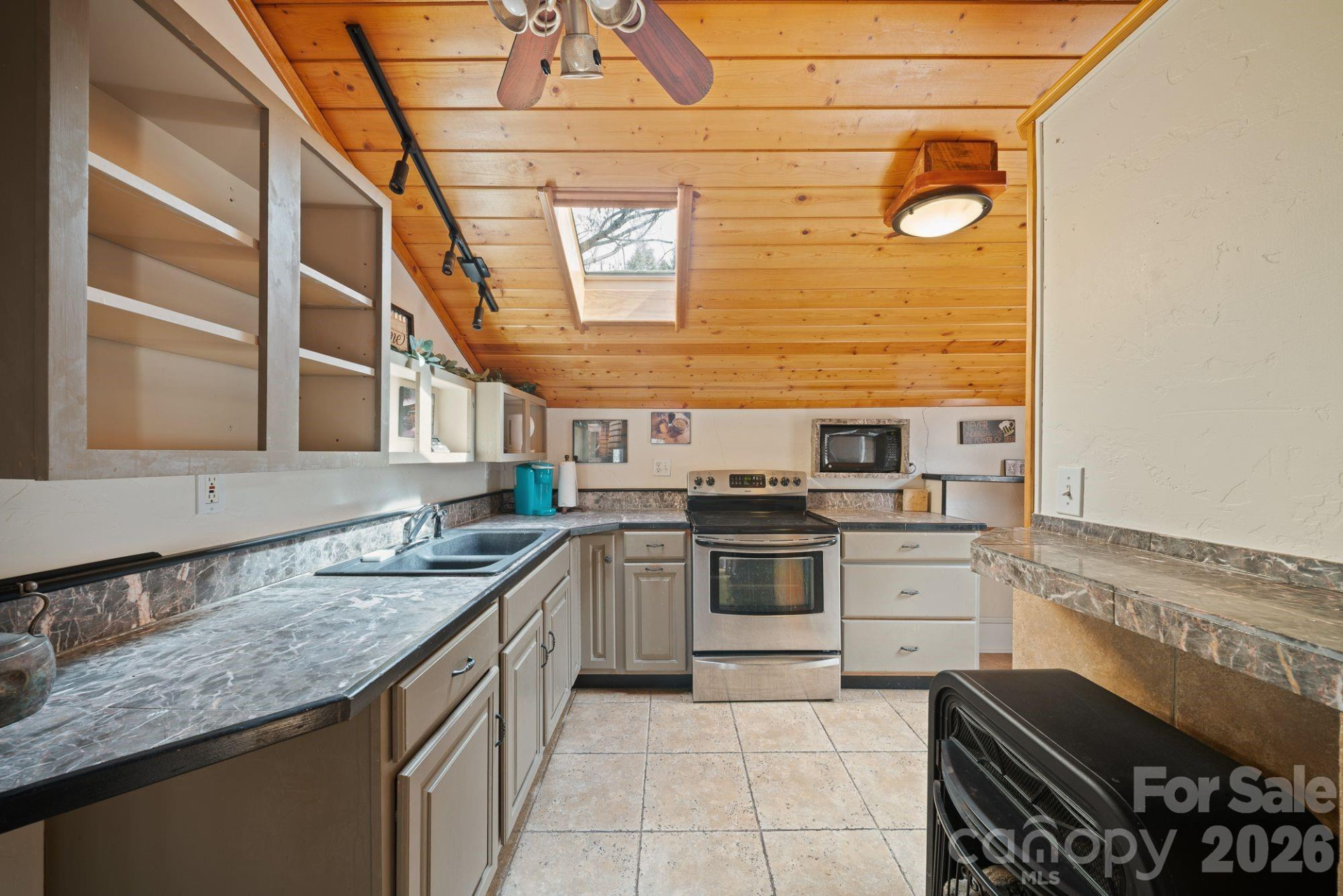 141 Louisiana Avenue - Photo 7