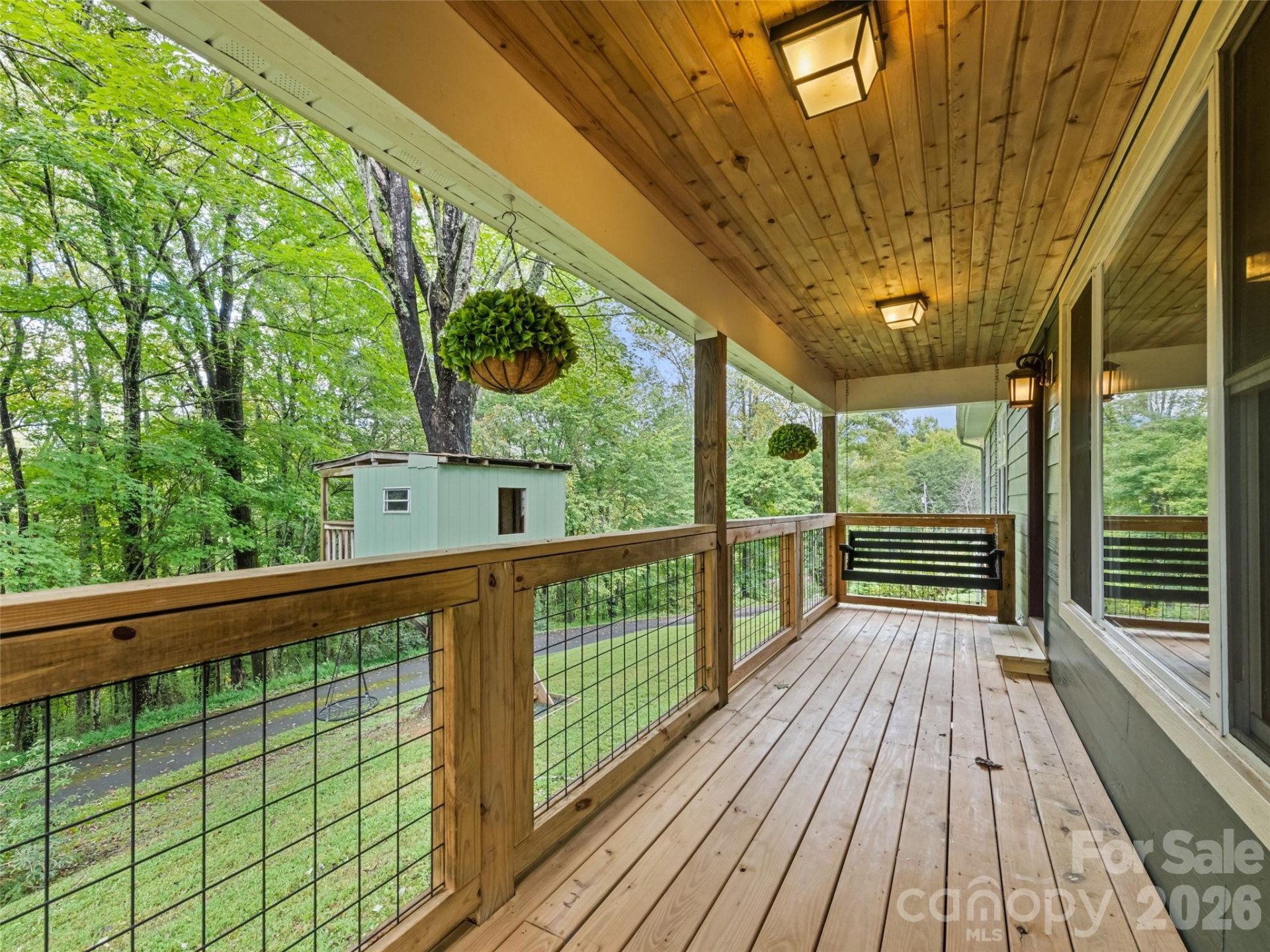 364 Lee Street - Photo 16