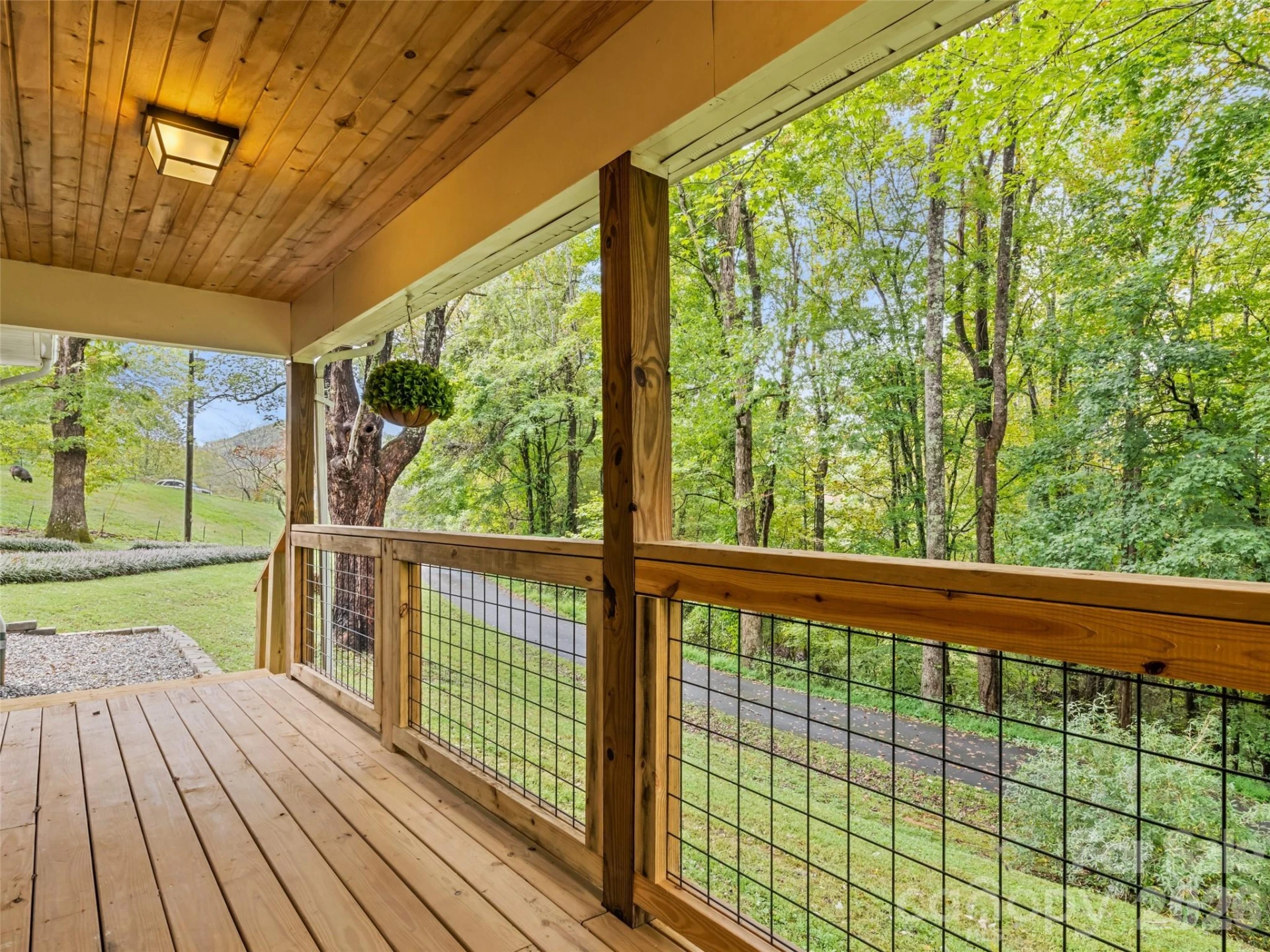 364 Lee Street - Photo 17