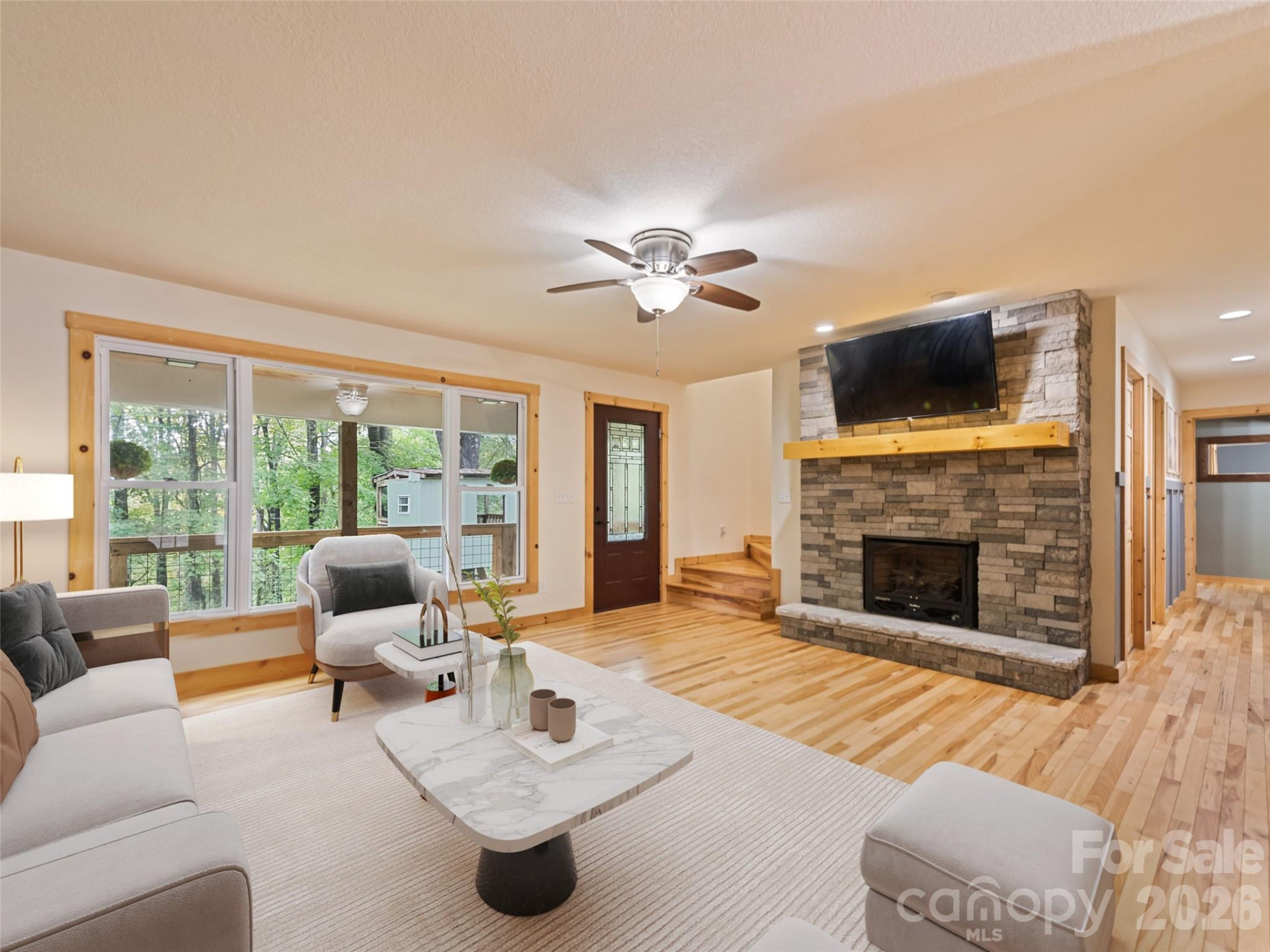 364 Lee Street - Photo 18