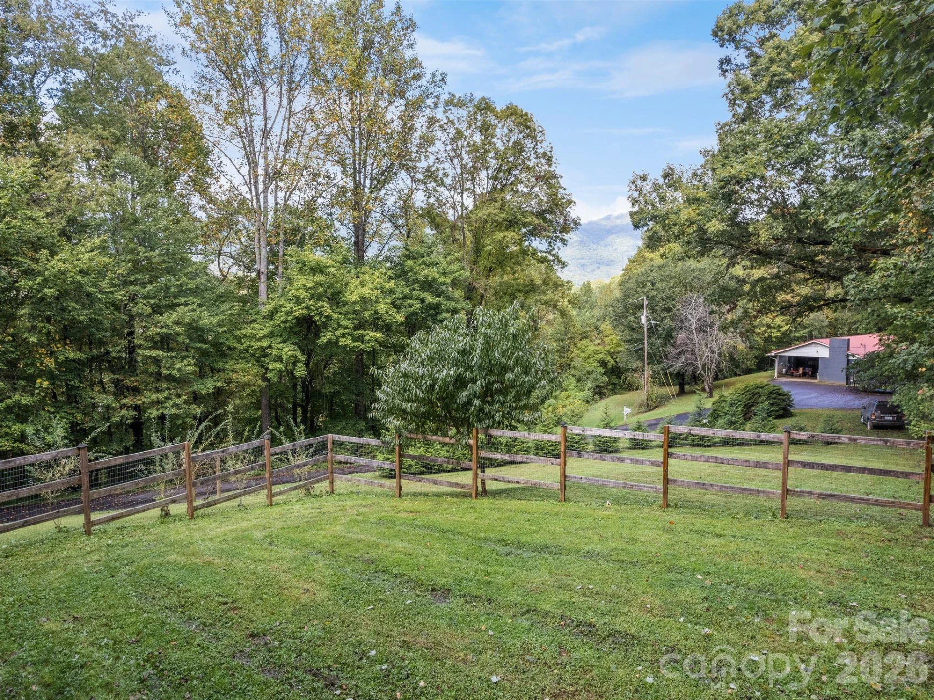 364 Lee Street - Photo 7