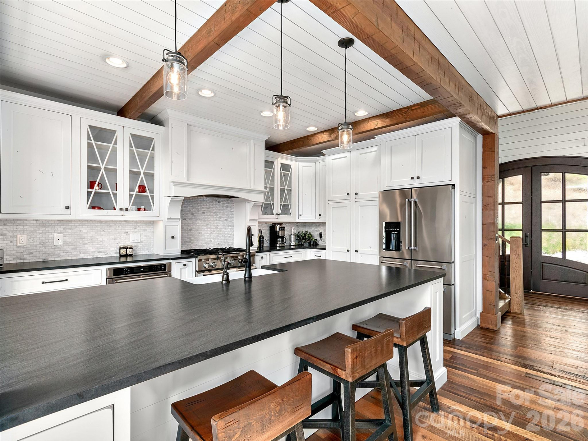 2670 Sleepy Hollow Drive - Photo 12