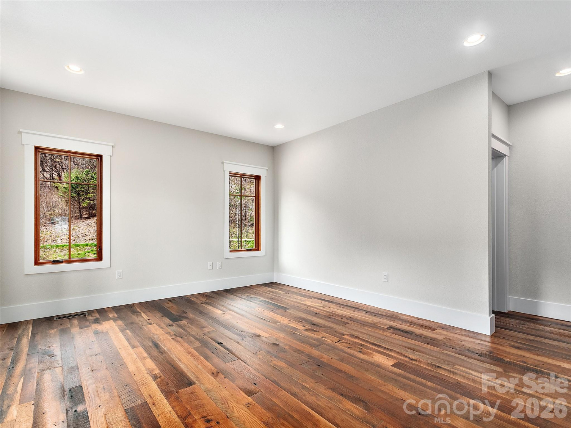 2670 Sleepy Hollow Drive - Photo 17