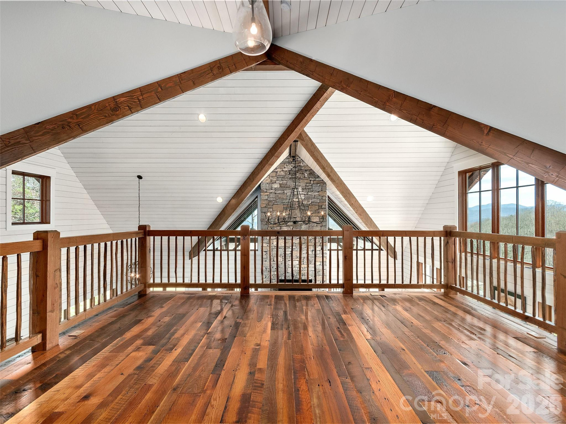 2670 Sleepy Hollow Drive - Photo 22