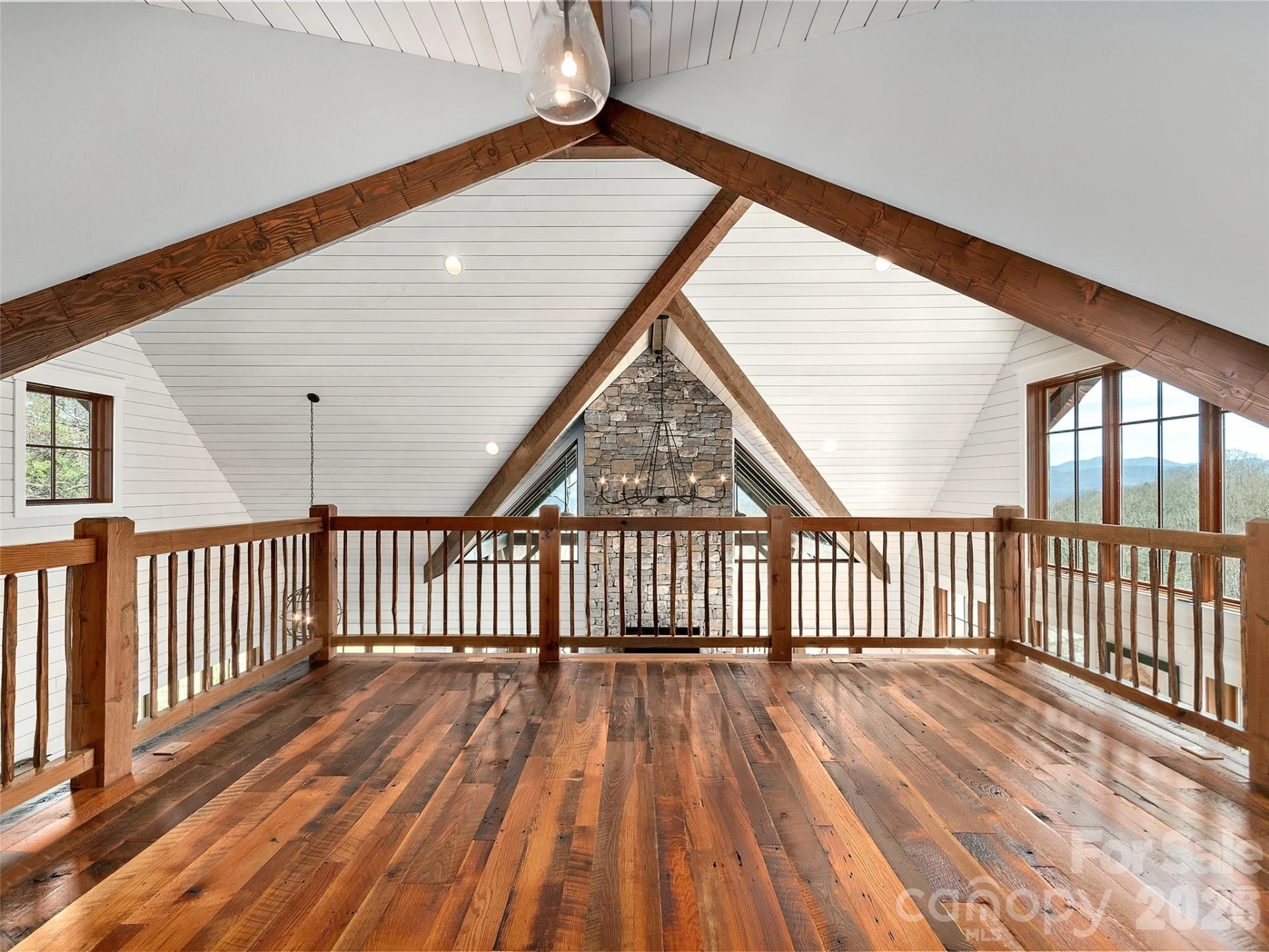 2670 Sleepy Hollow Drive - Photo 22