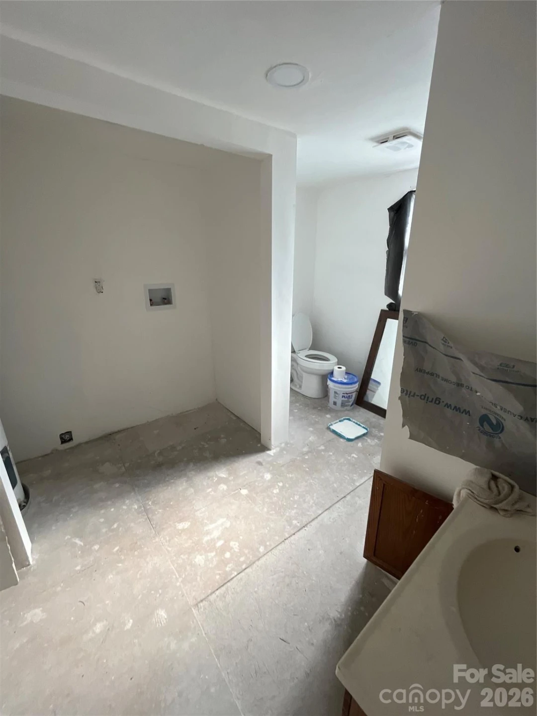 400 Main Street - Photo 3