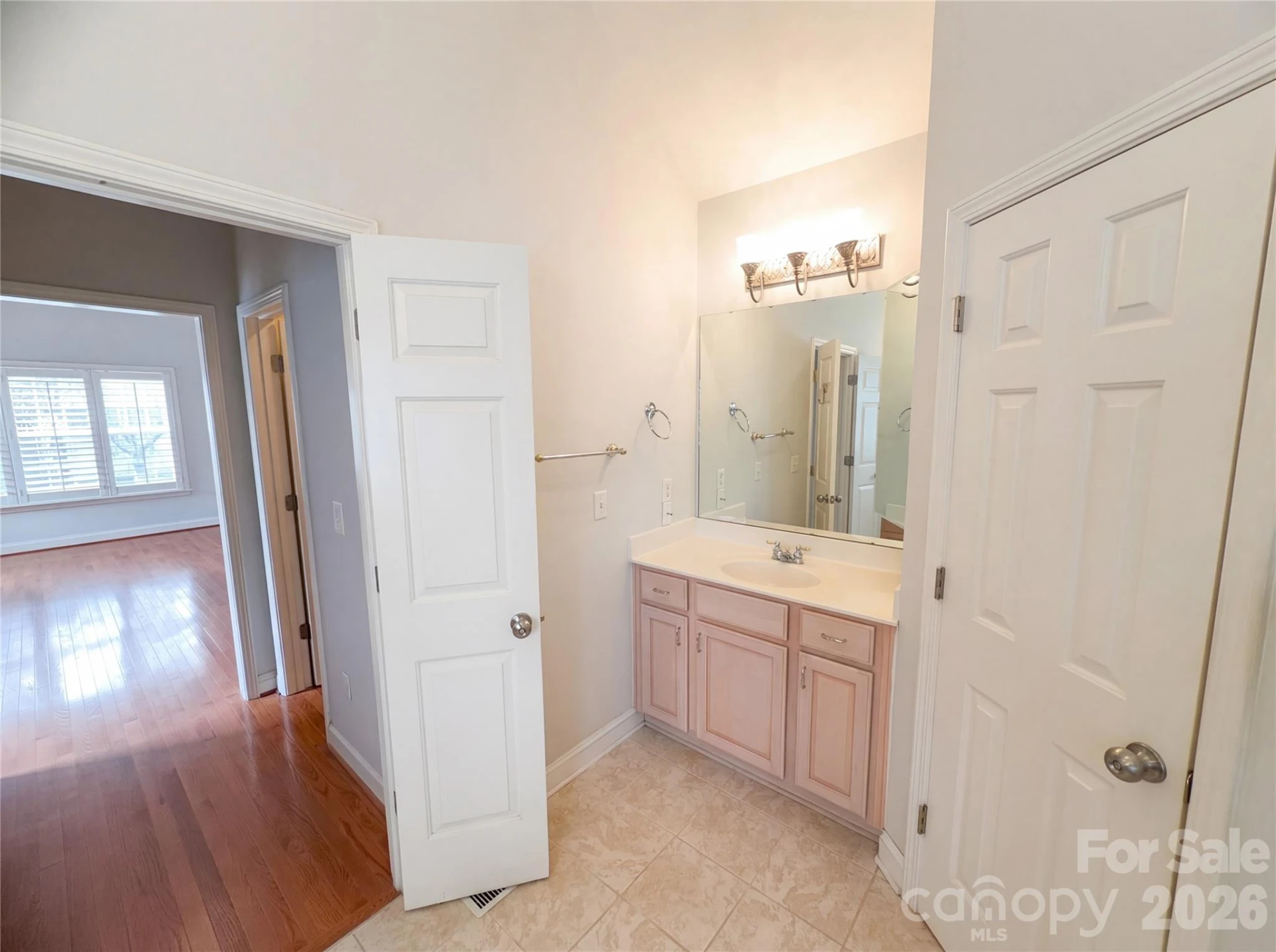 7700 Sedgebrook Drive - Photo 11