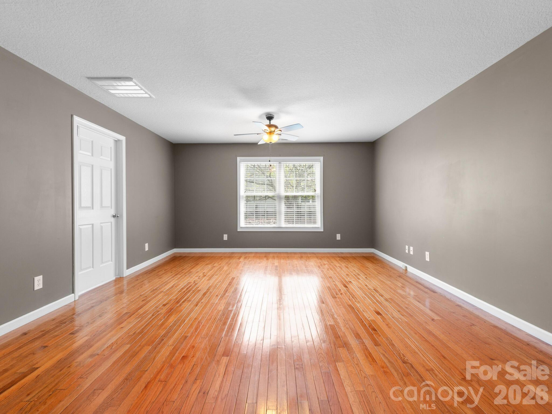 30 Douglas Fir Avenue - Photo 4
