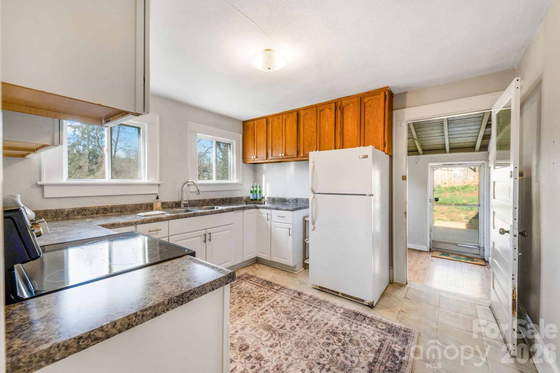 171 Wellington Street - Photo 11
