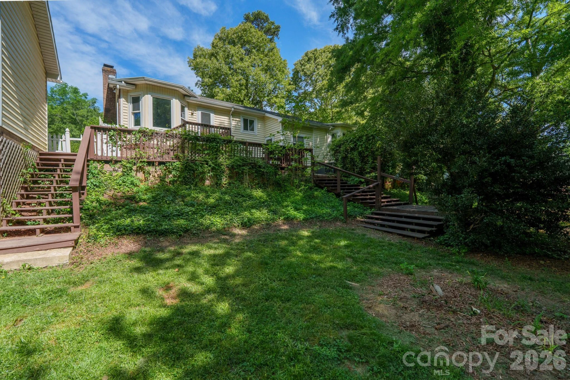 21014 Pine Ridge Drive - Photo 11