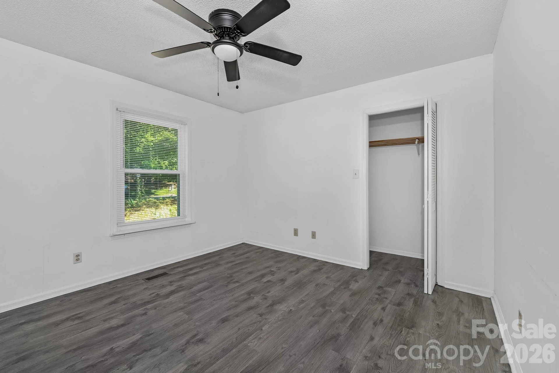 21014 Pine Ridge Drive - Photo 19