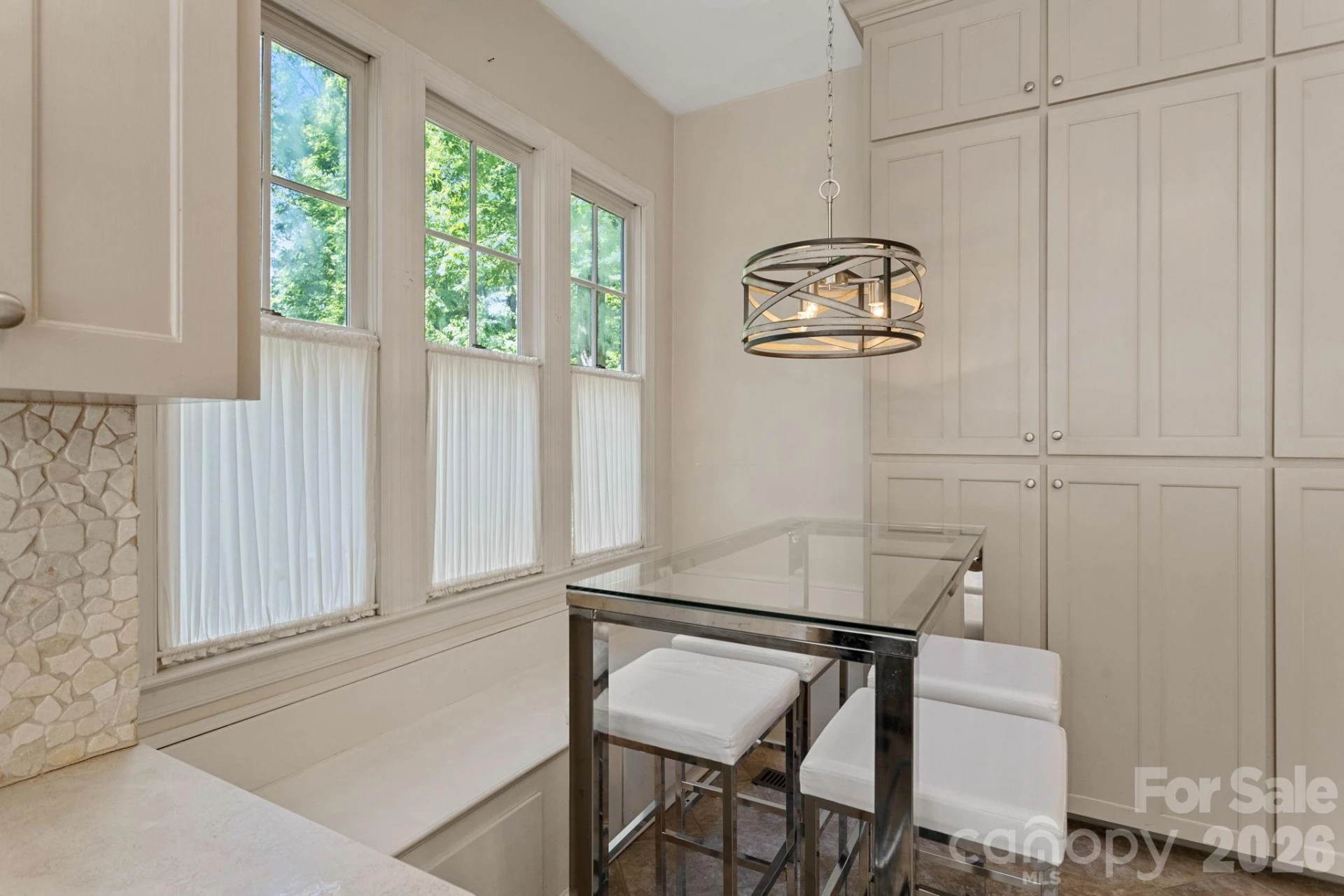 2825 Hunting Country Road - Photo 14