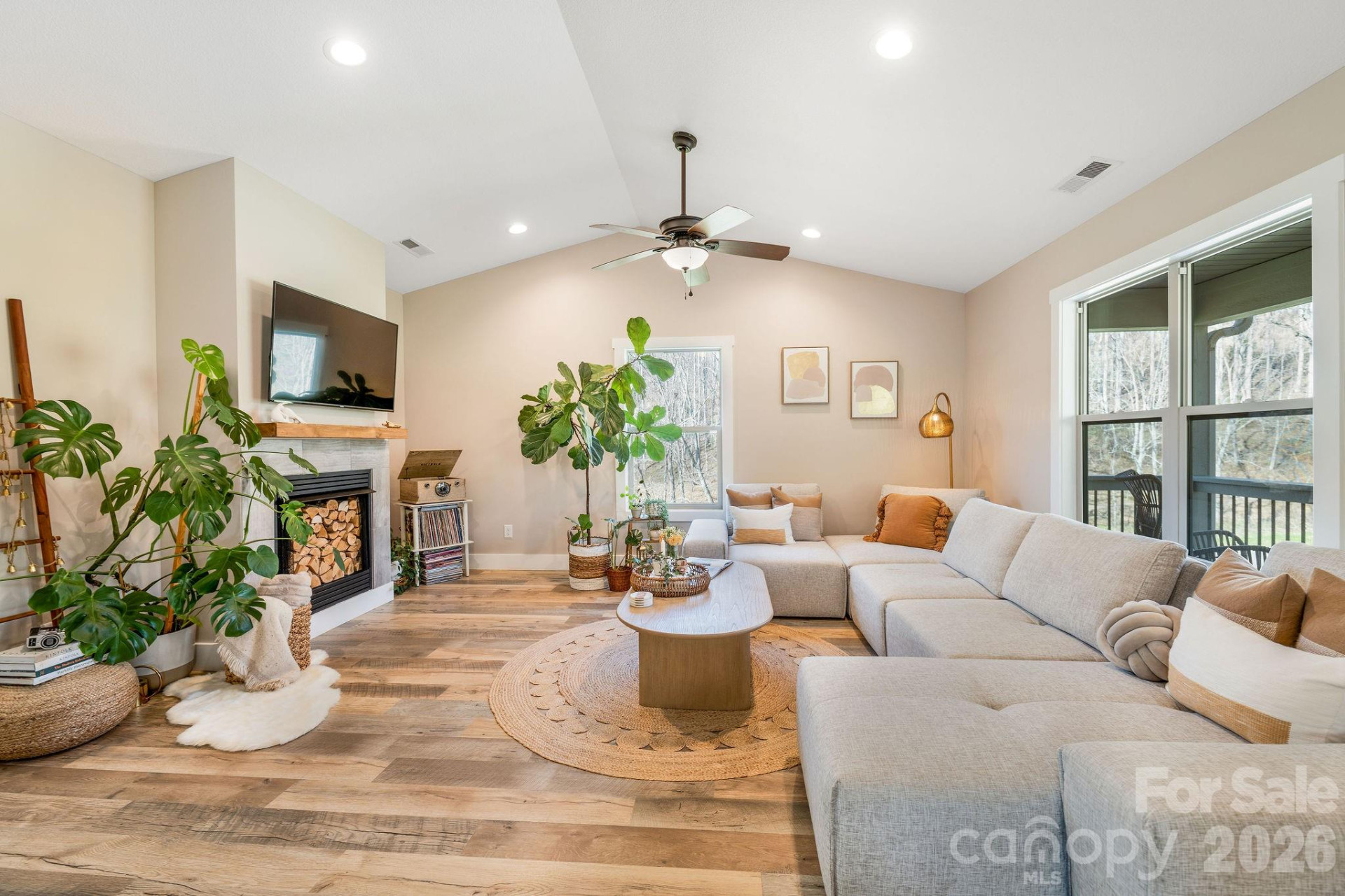 38 Sunrise Drive - Photo 2