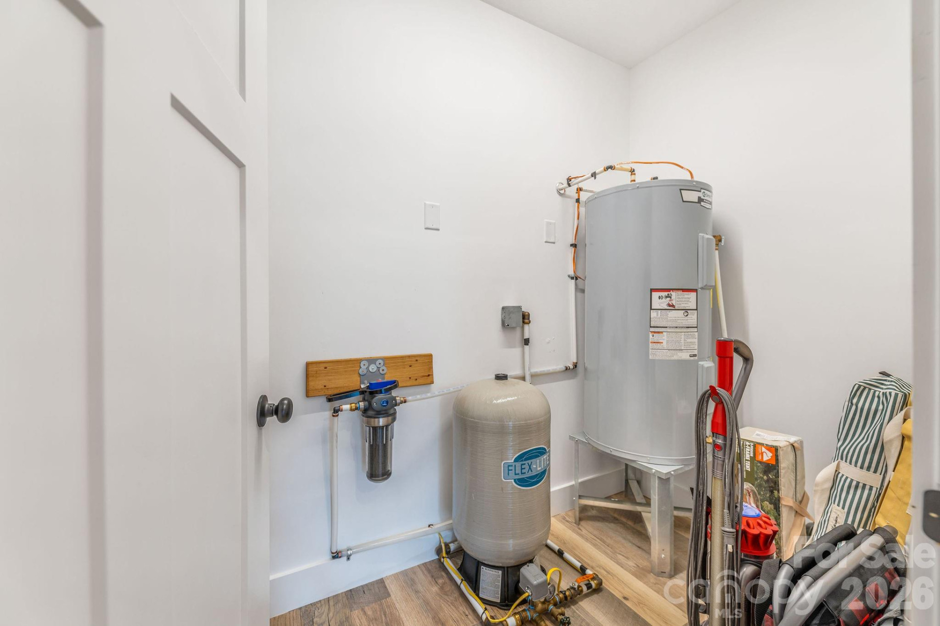 38 Sunrise Drive - Photo 36