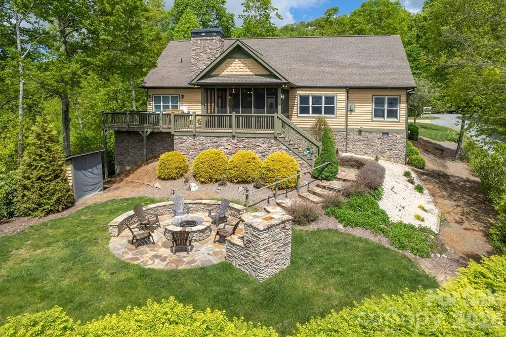 27 Indianola Lane - Photo 4