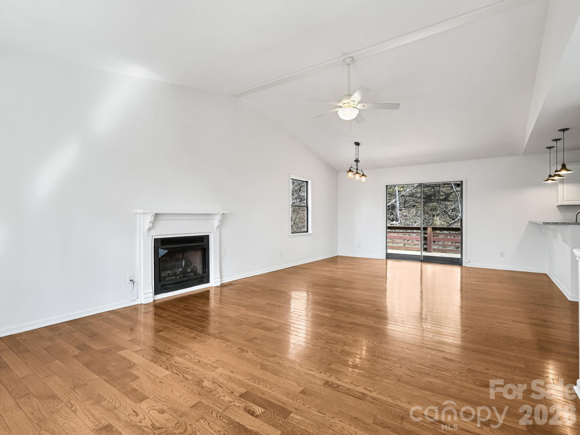 15 Forest Run Drive - Photo 4