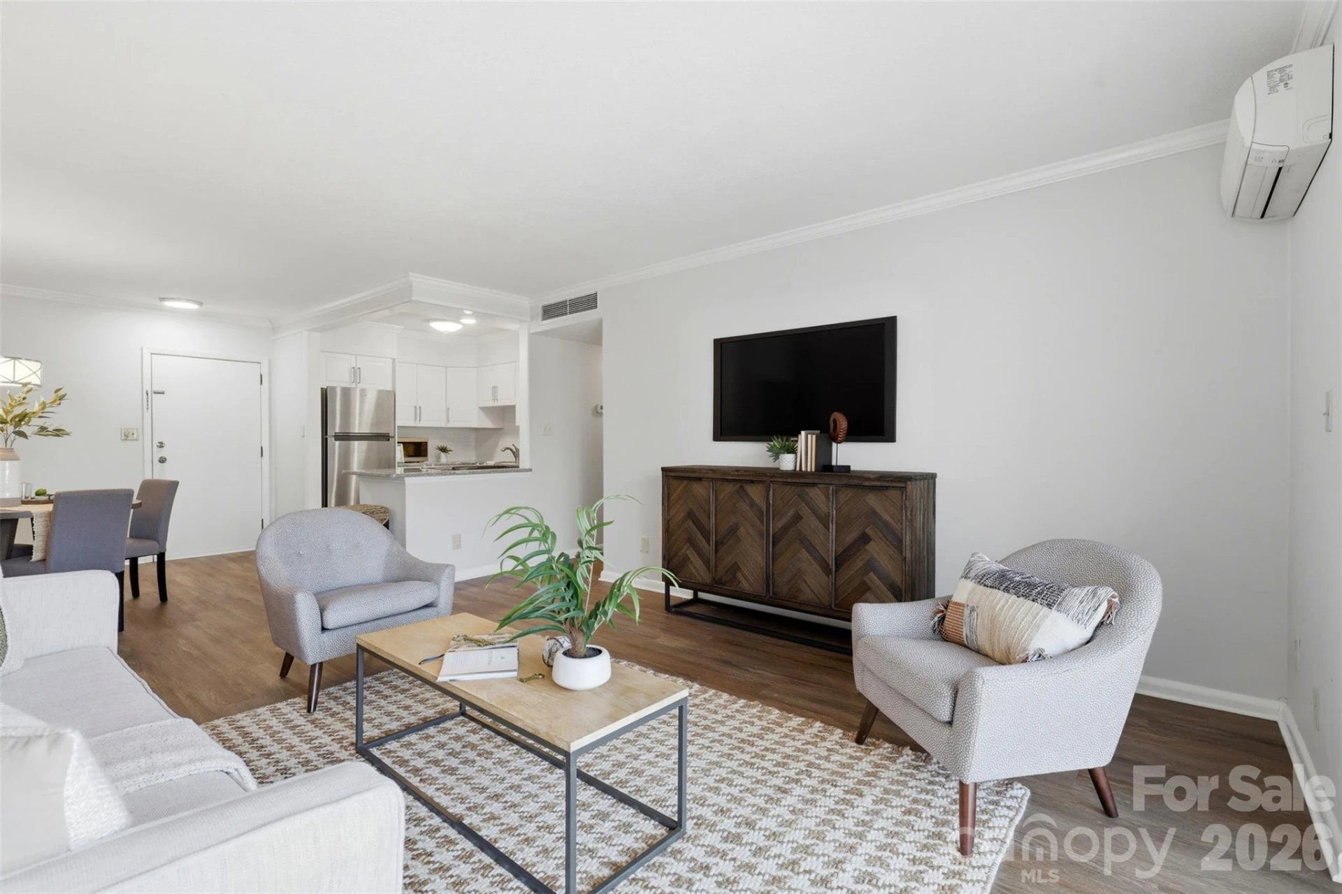 2503 Roswell Avenue #302 - Photo 5