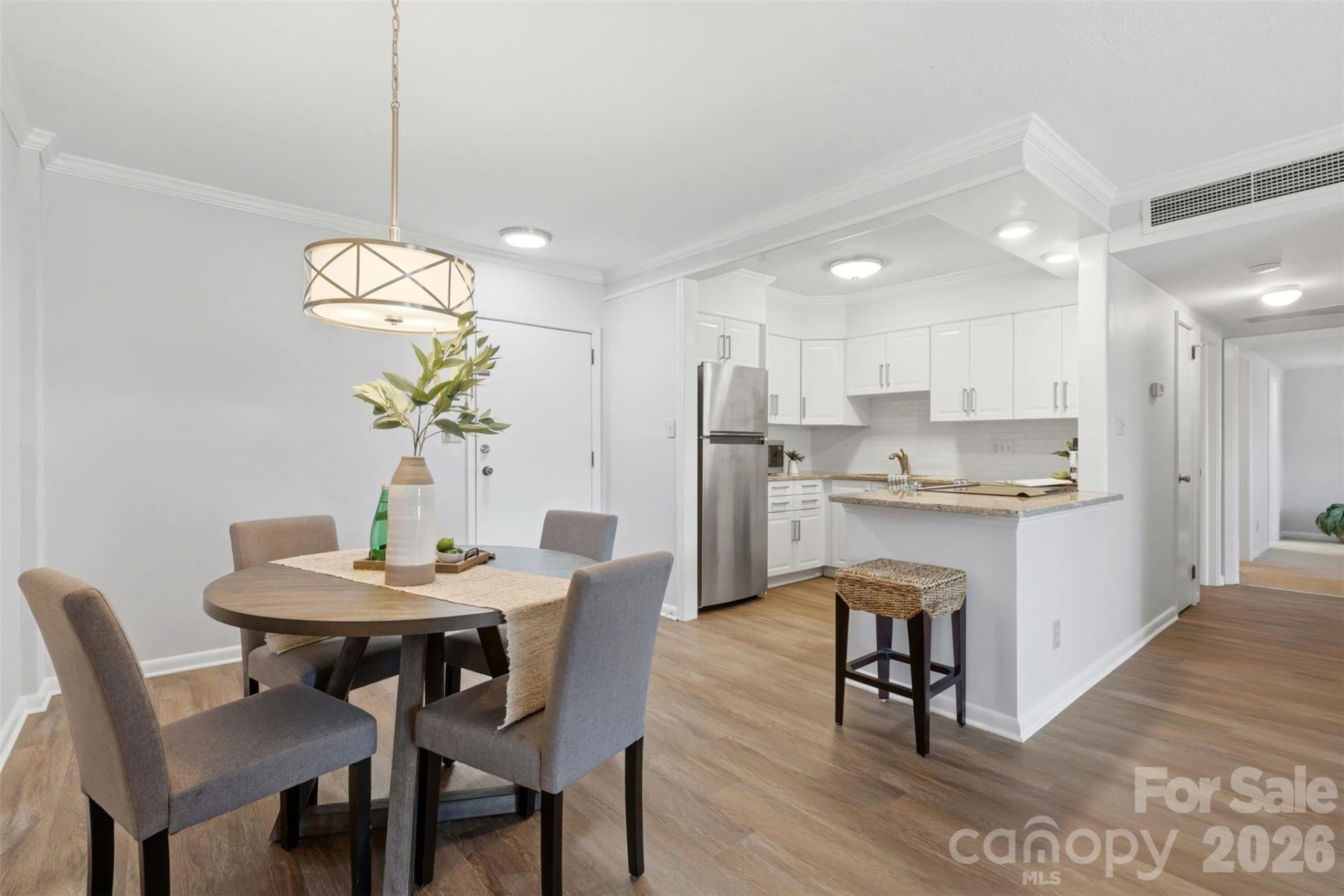 2503 Roswell Avenue #302 - Photo 8