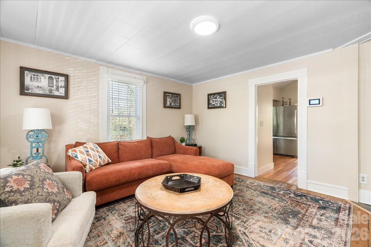 14 Woodrow Avenue - Photo 7