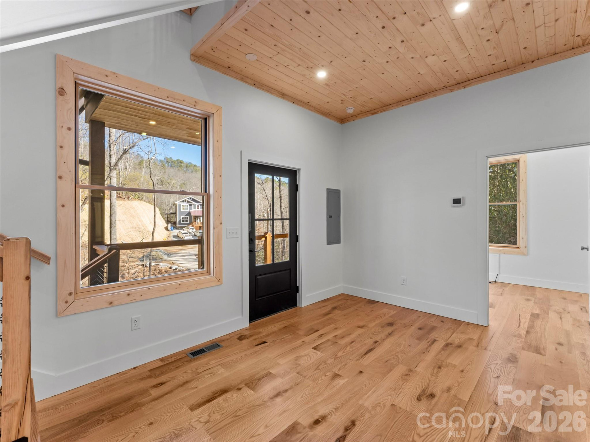 80-81 Villa Lane - Photo 13