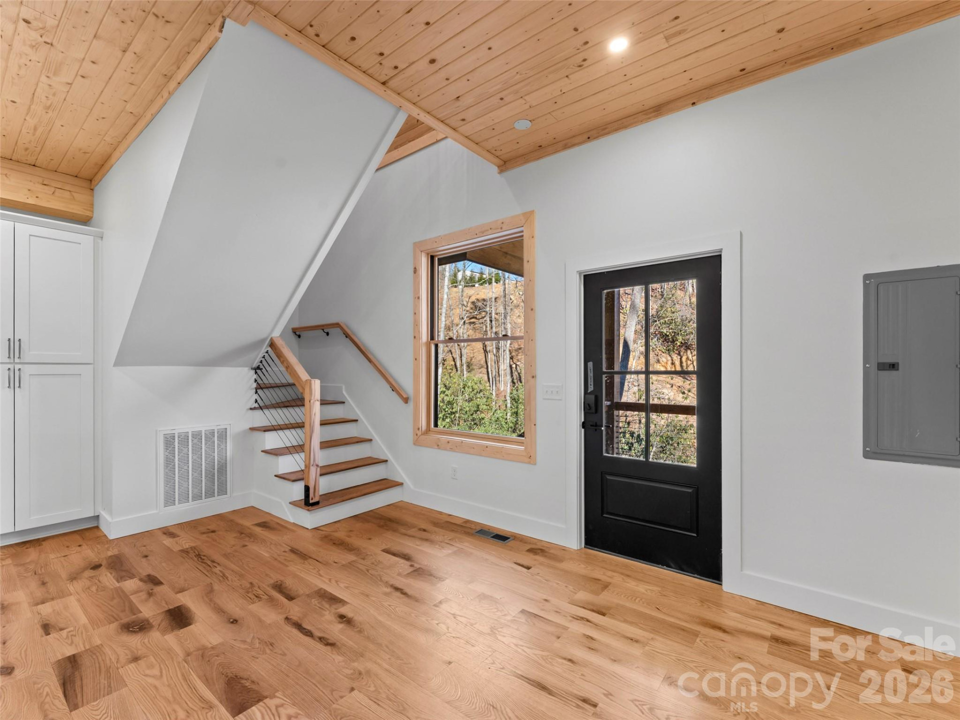 80-81 Villa Lane - Photo 14