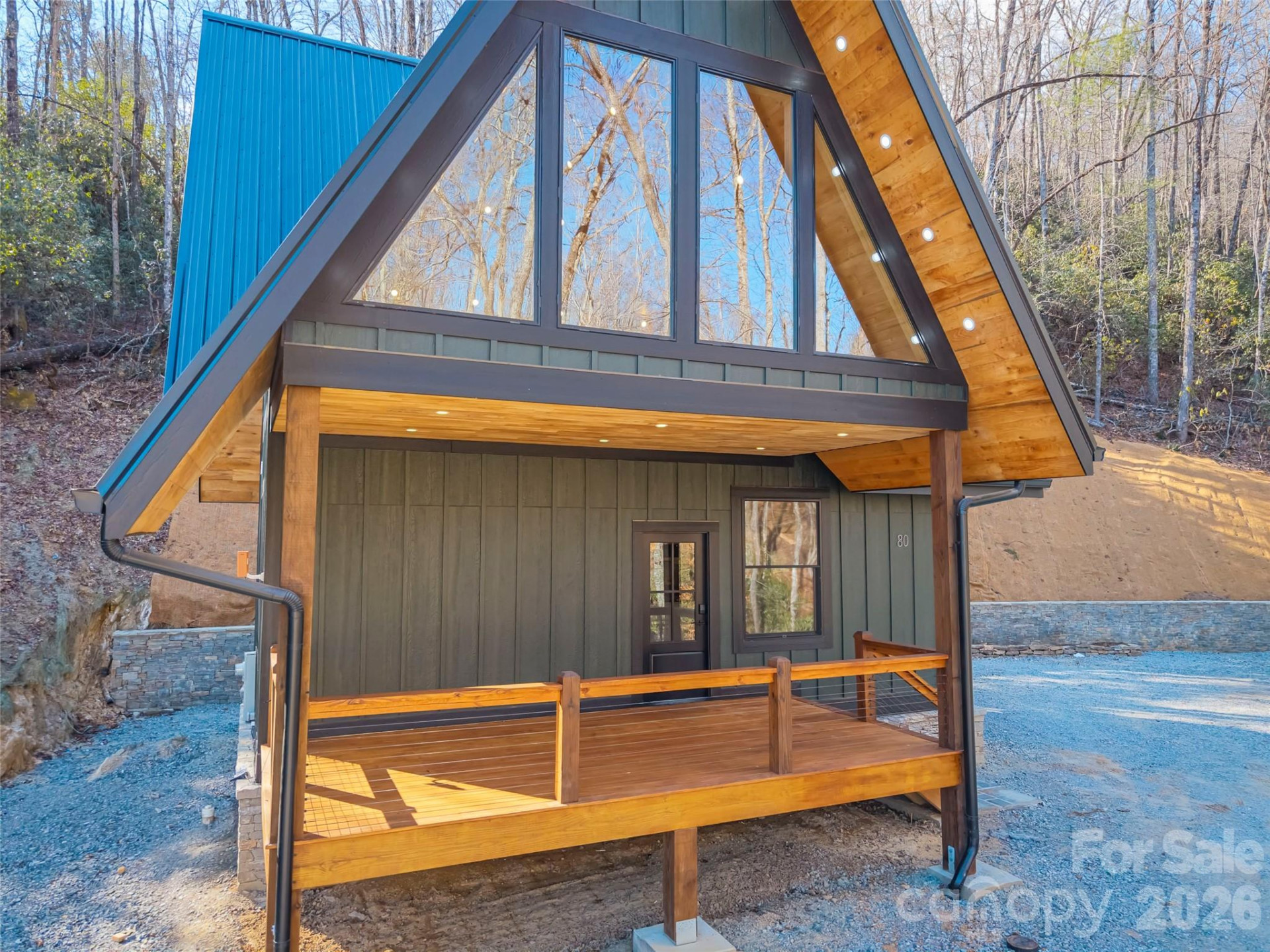 80-81 Villa Lane - Photo 3