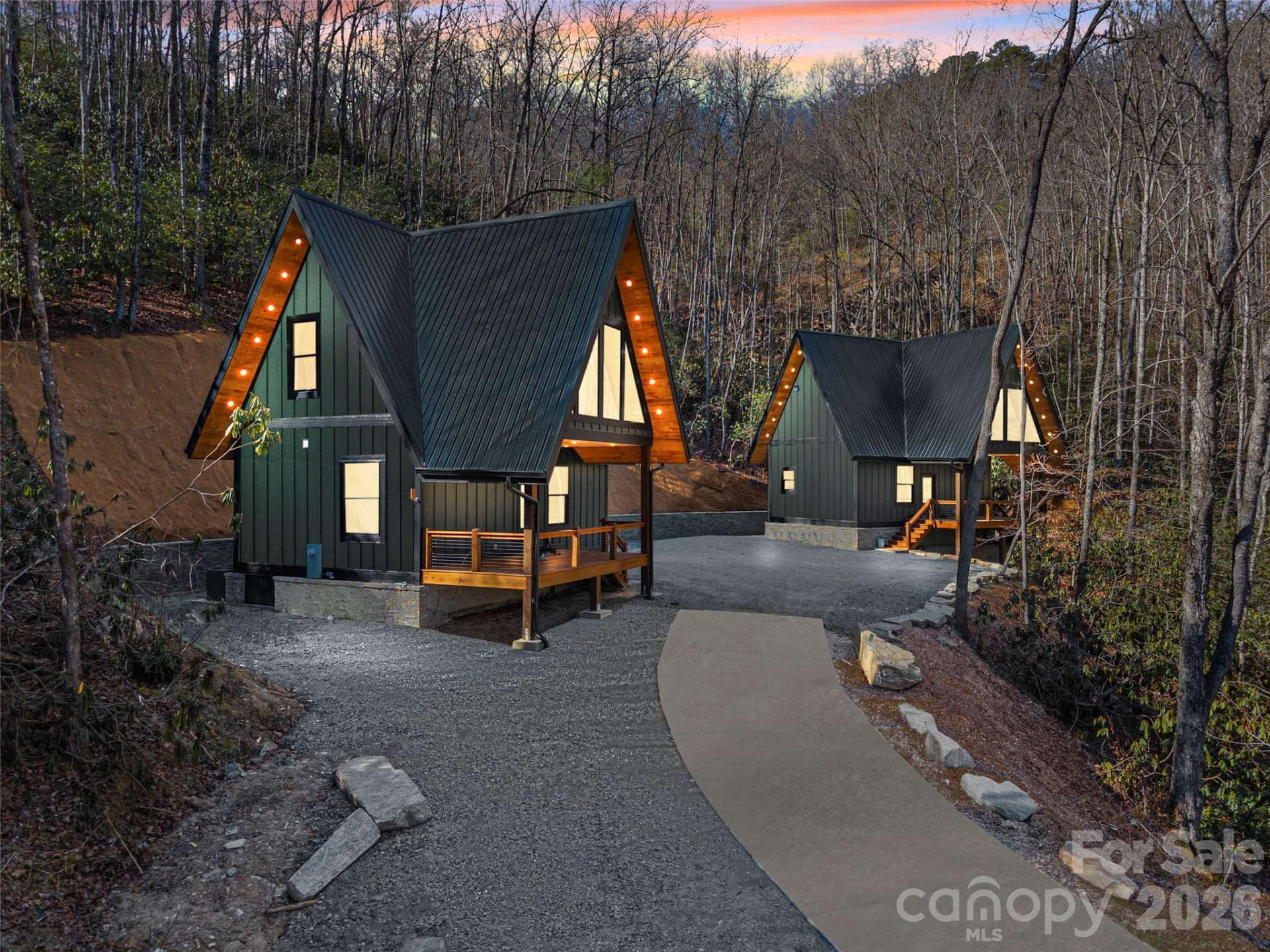 80-81 Villa Lane - Photo 10