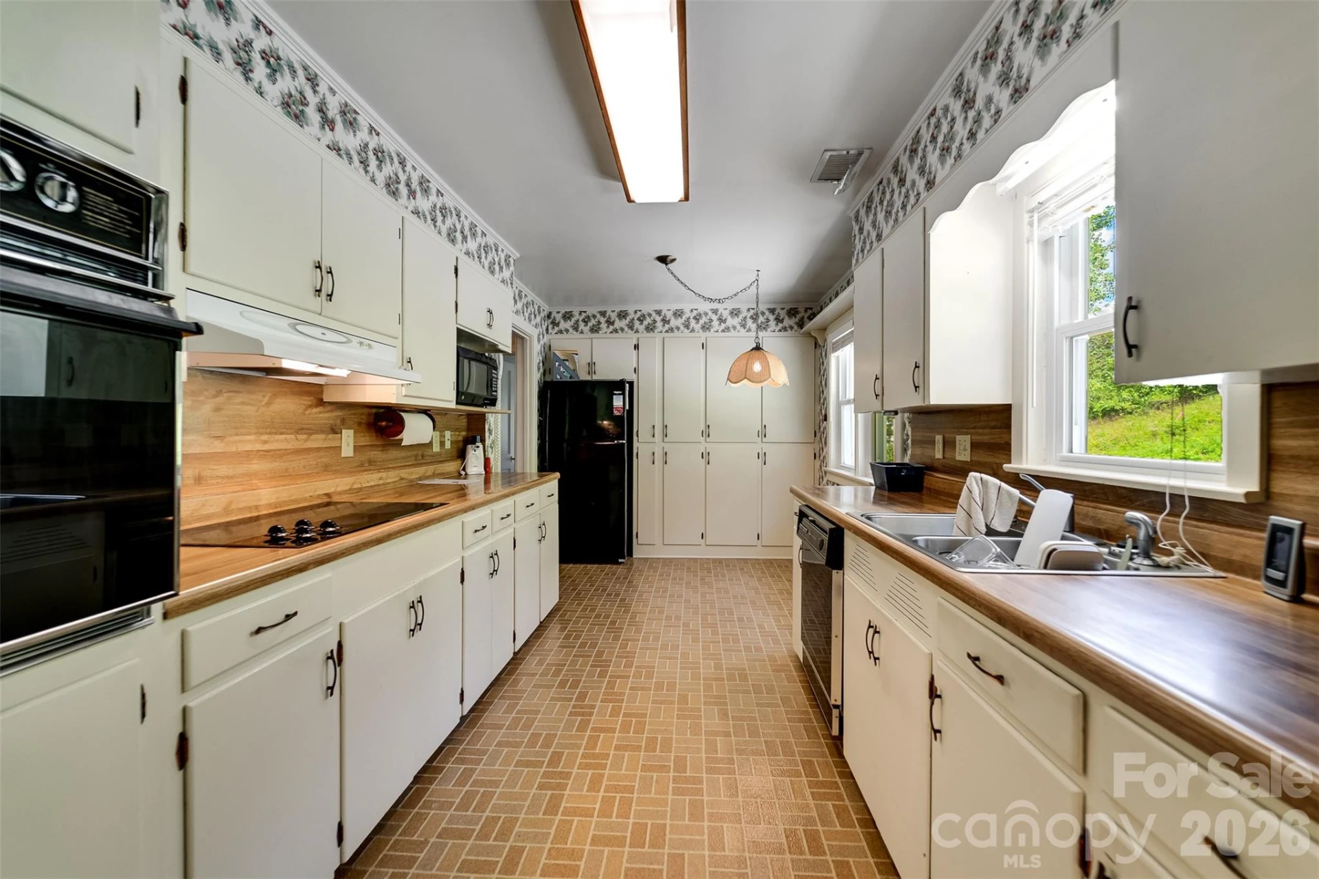 144 Cherry Street - Photo 10