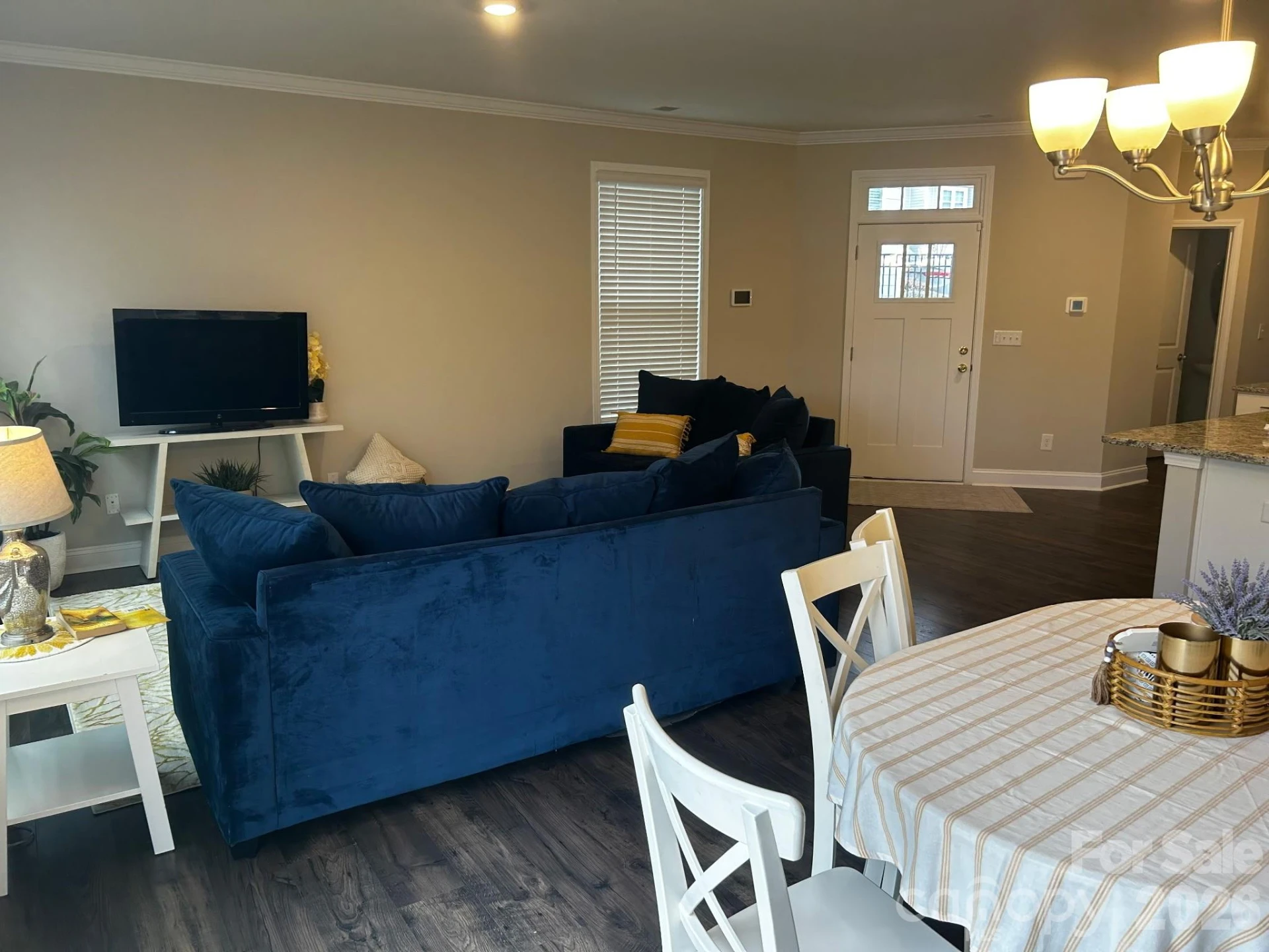 592 Altamonte Drive - Photo 4