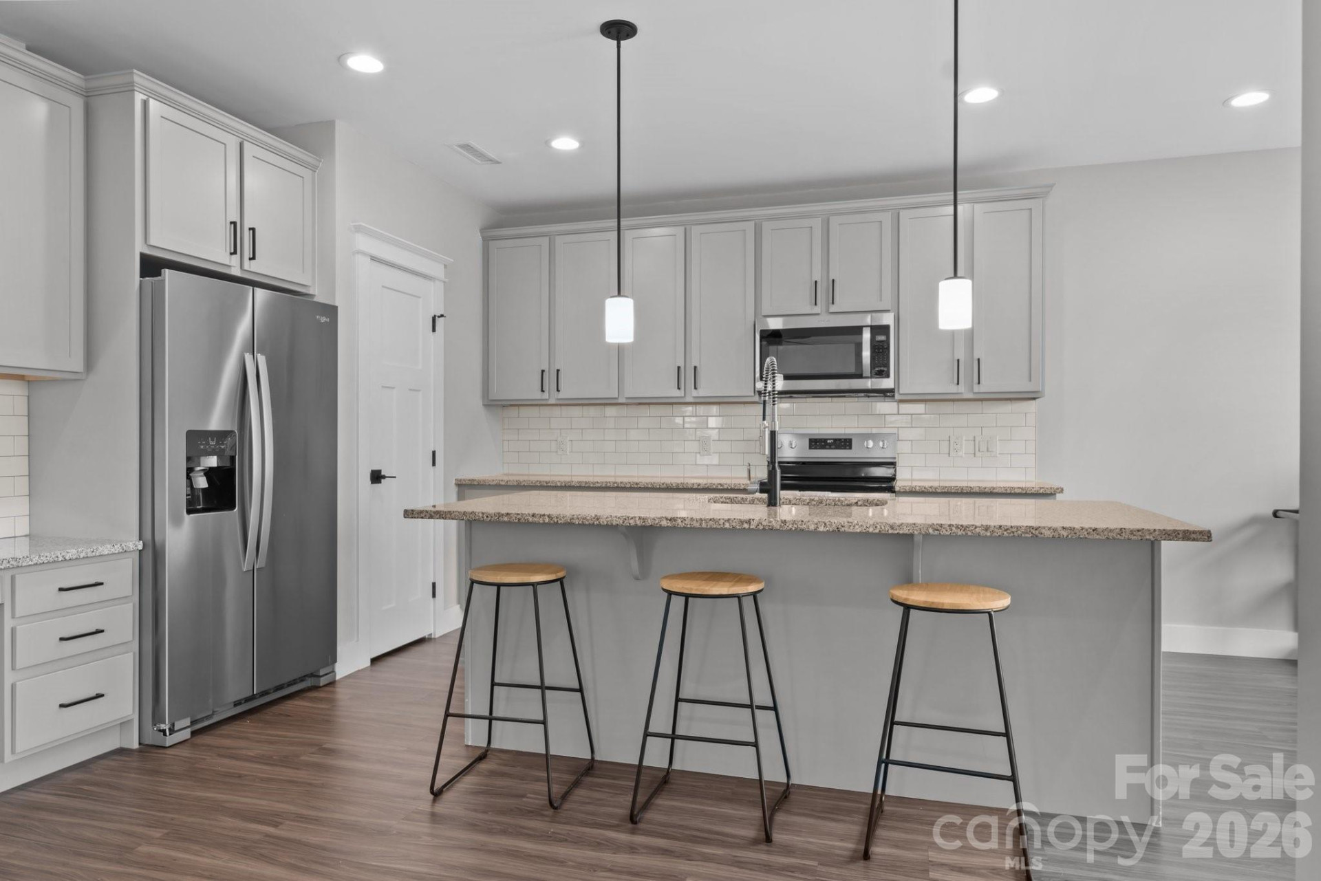 1112 Blueview Drive - Photo 7