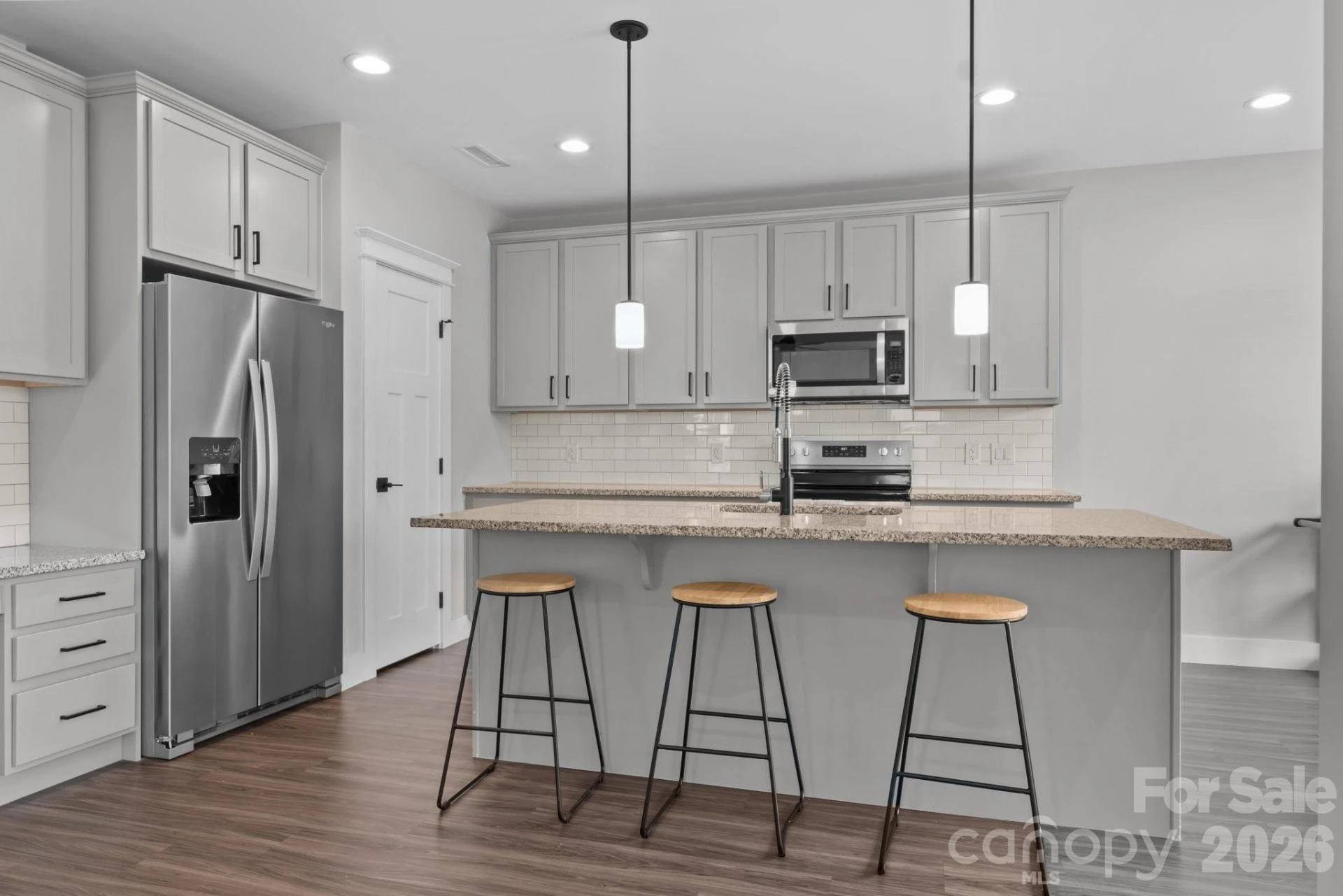 1112 Blueview Drive - Photo 7