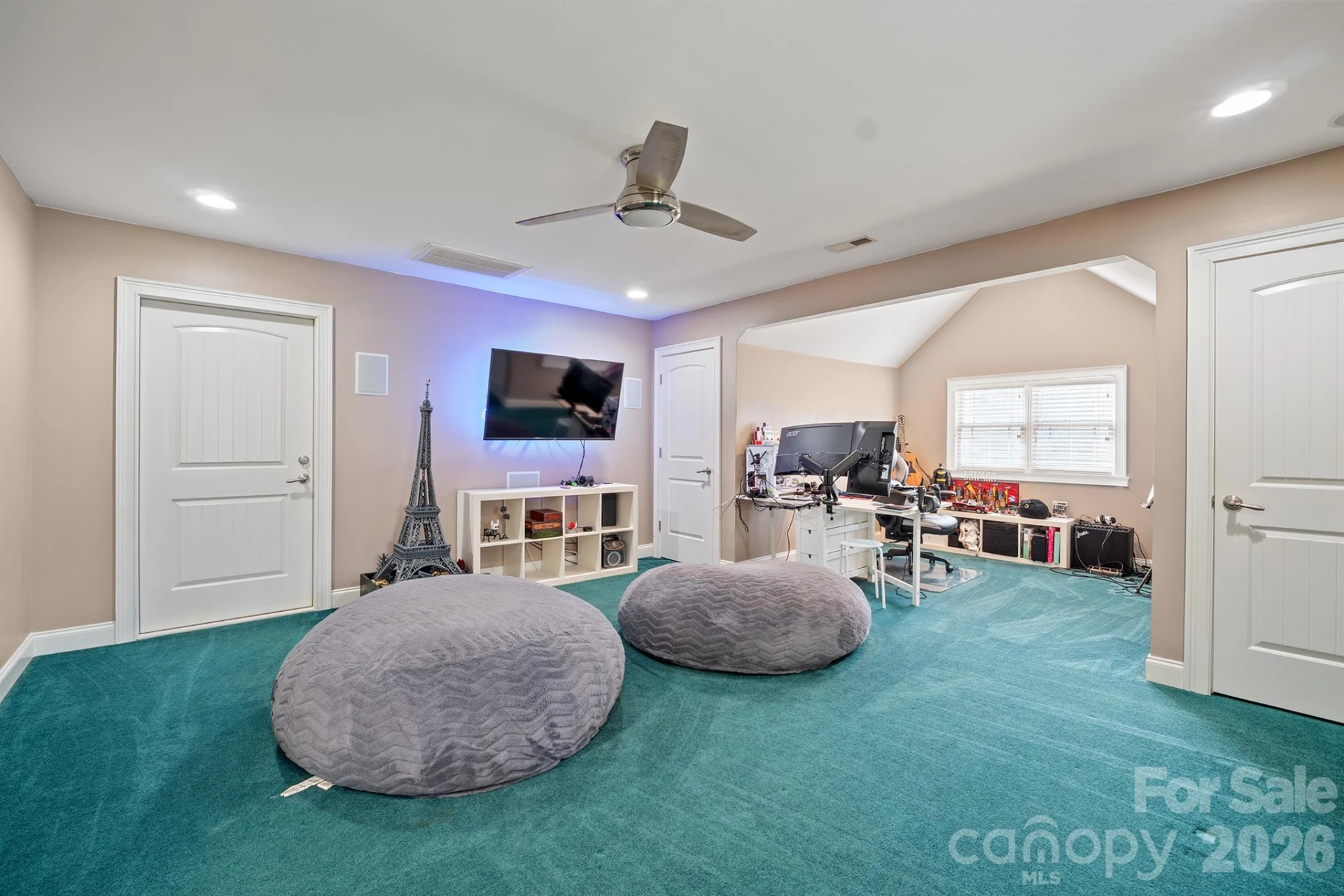 140 Pine Bluff Drive - Photo 34
