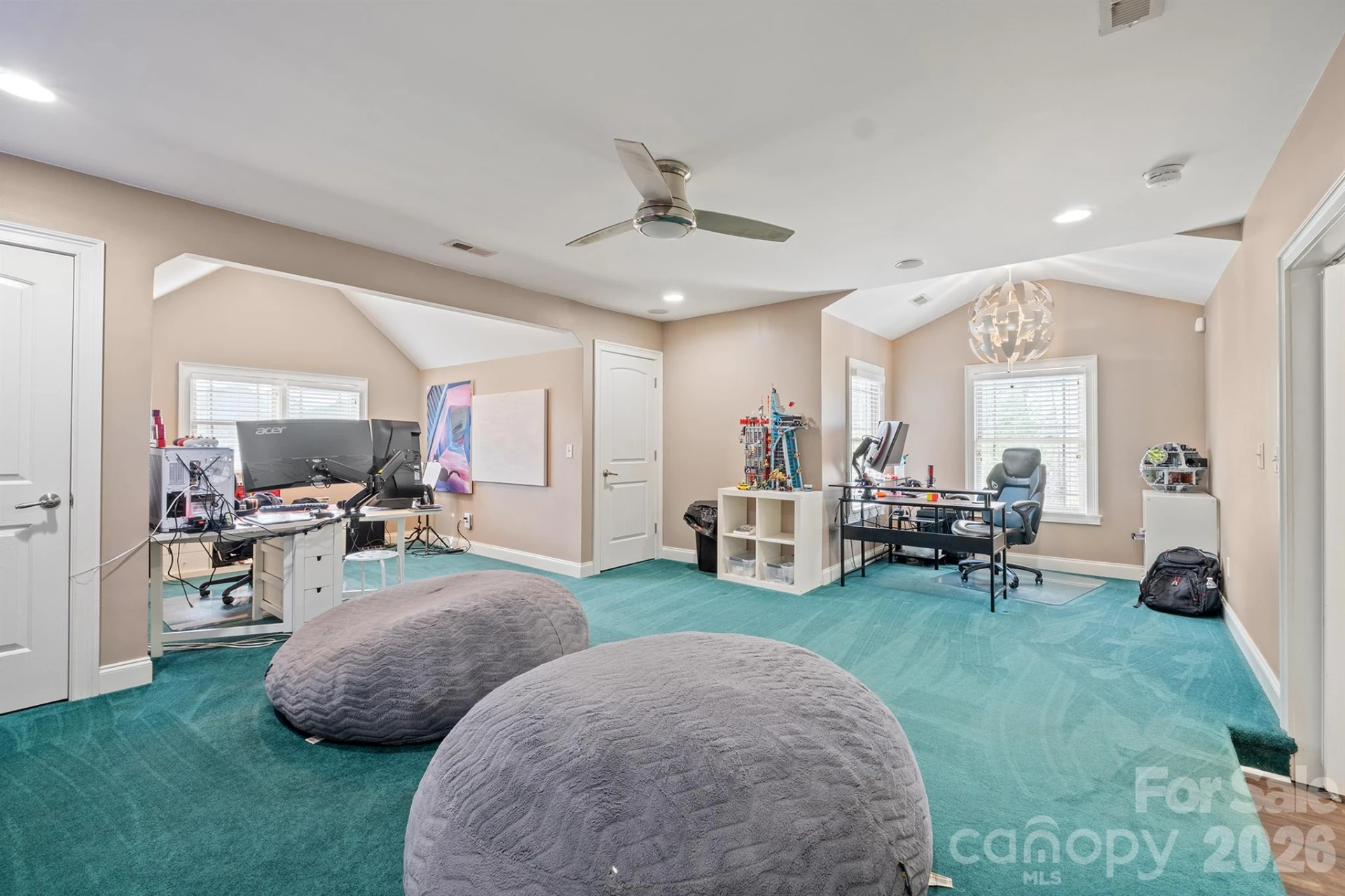 140 Pine Bluff Drive - Photo 35