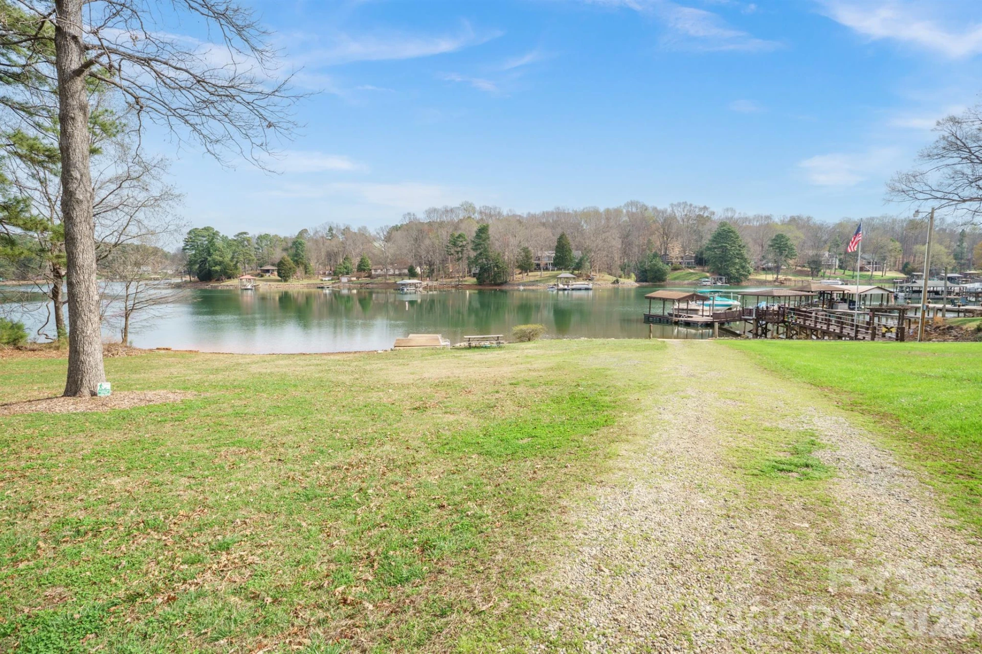 140 Pine Bluff Drive - Photo 44