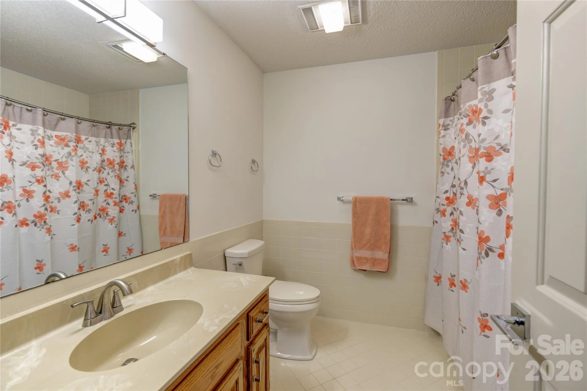 204 Fleetwood Plaza - Photo 18
