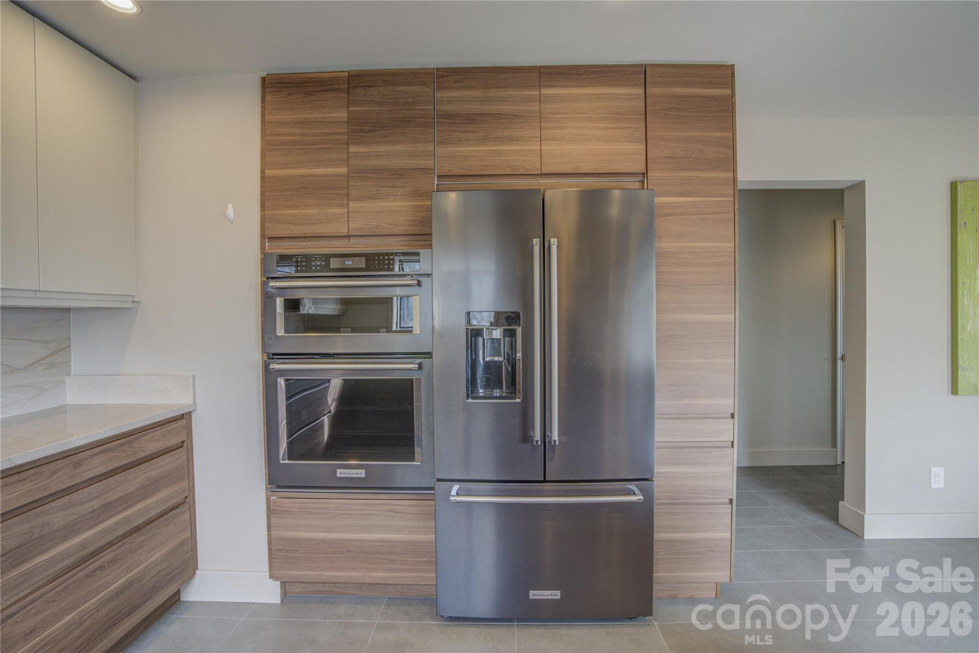 204 Fleetwood Plaza - Photo 6