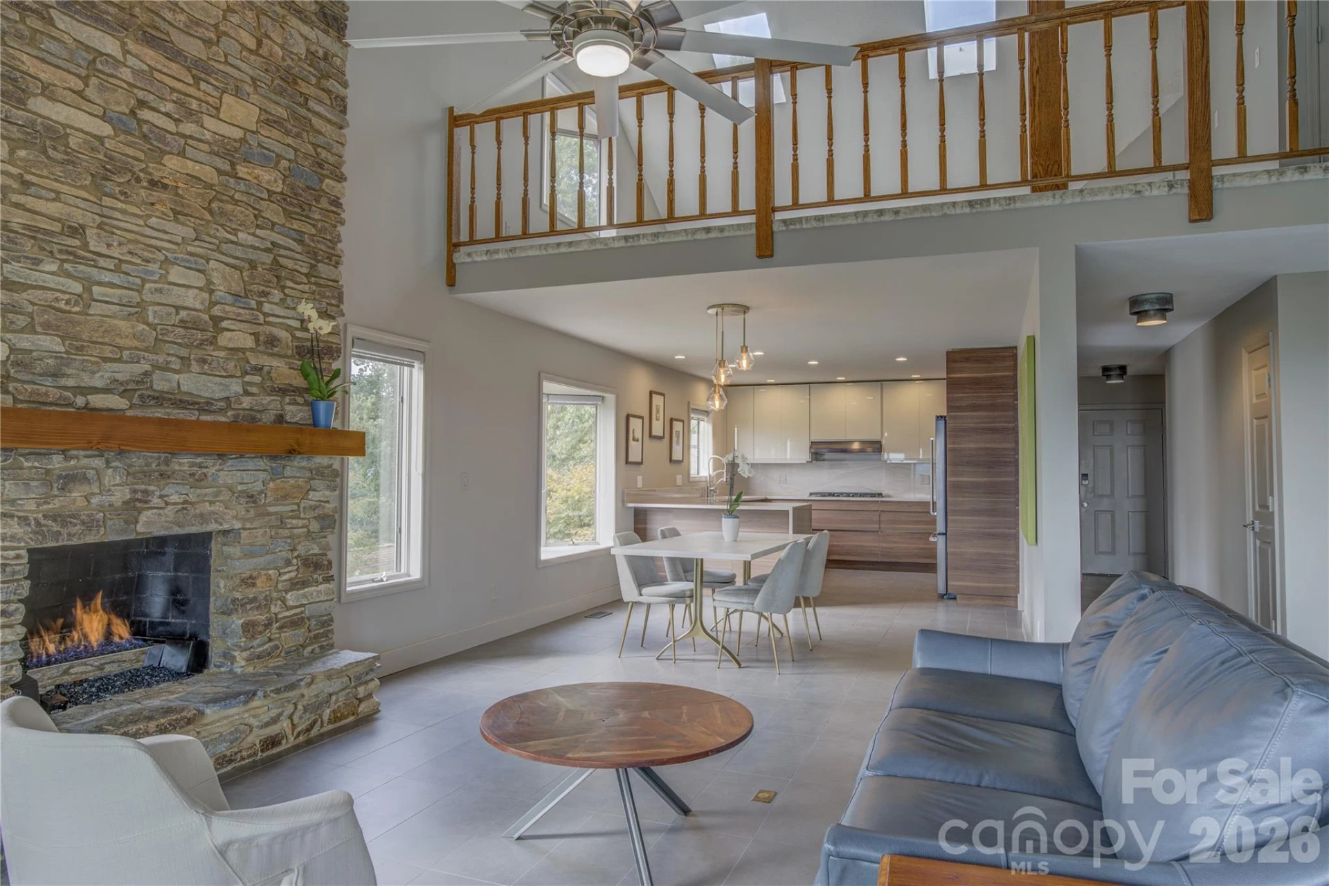 204 Fleetwood Plaza - Photo 7