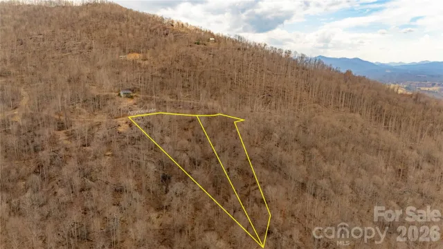 000 Elliotts Loop, Bakersville, NC, 28705