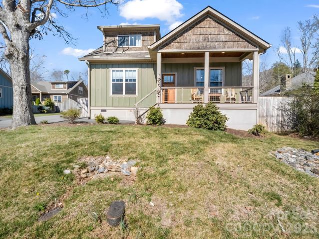 3 Staffordshire Drive