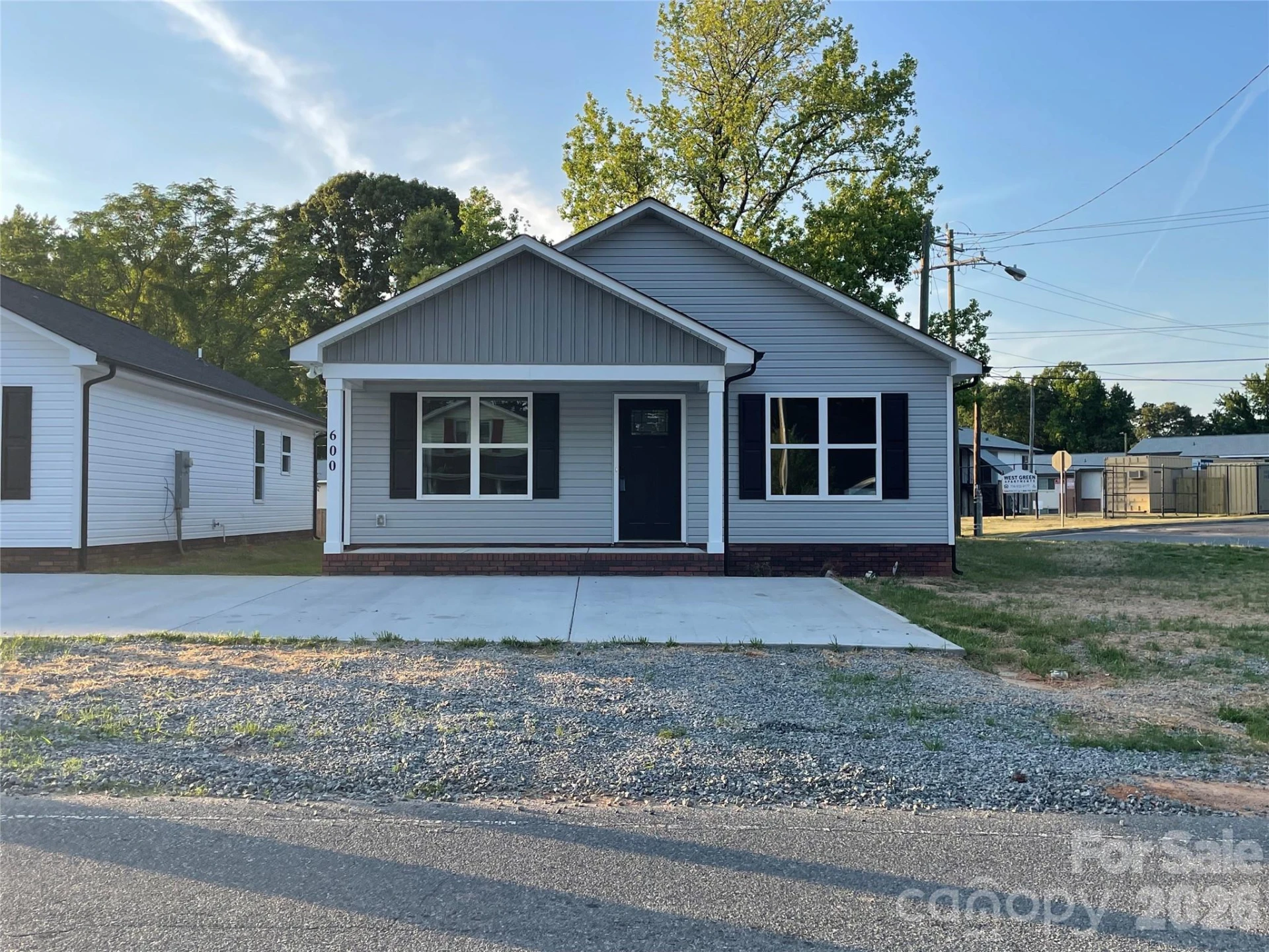 600 Bethpage Road - Photo 19
